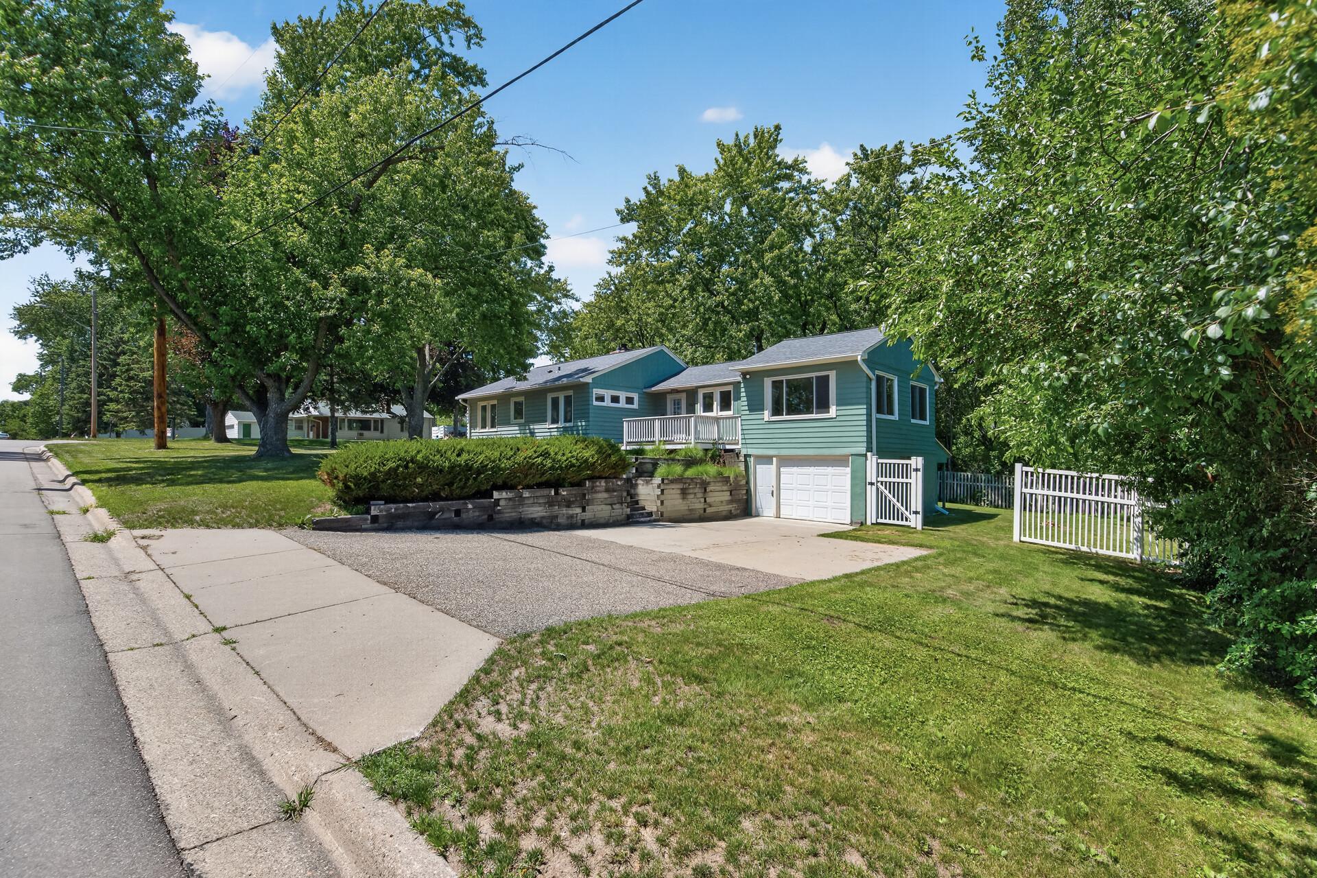 View of Residential at 4320 Culver Road, Golden Valley MN 55422, Golden Valley (2 of 38) - Mike Wilen | Minnesota Team Real Estate
