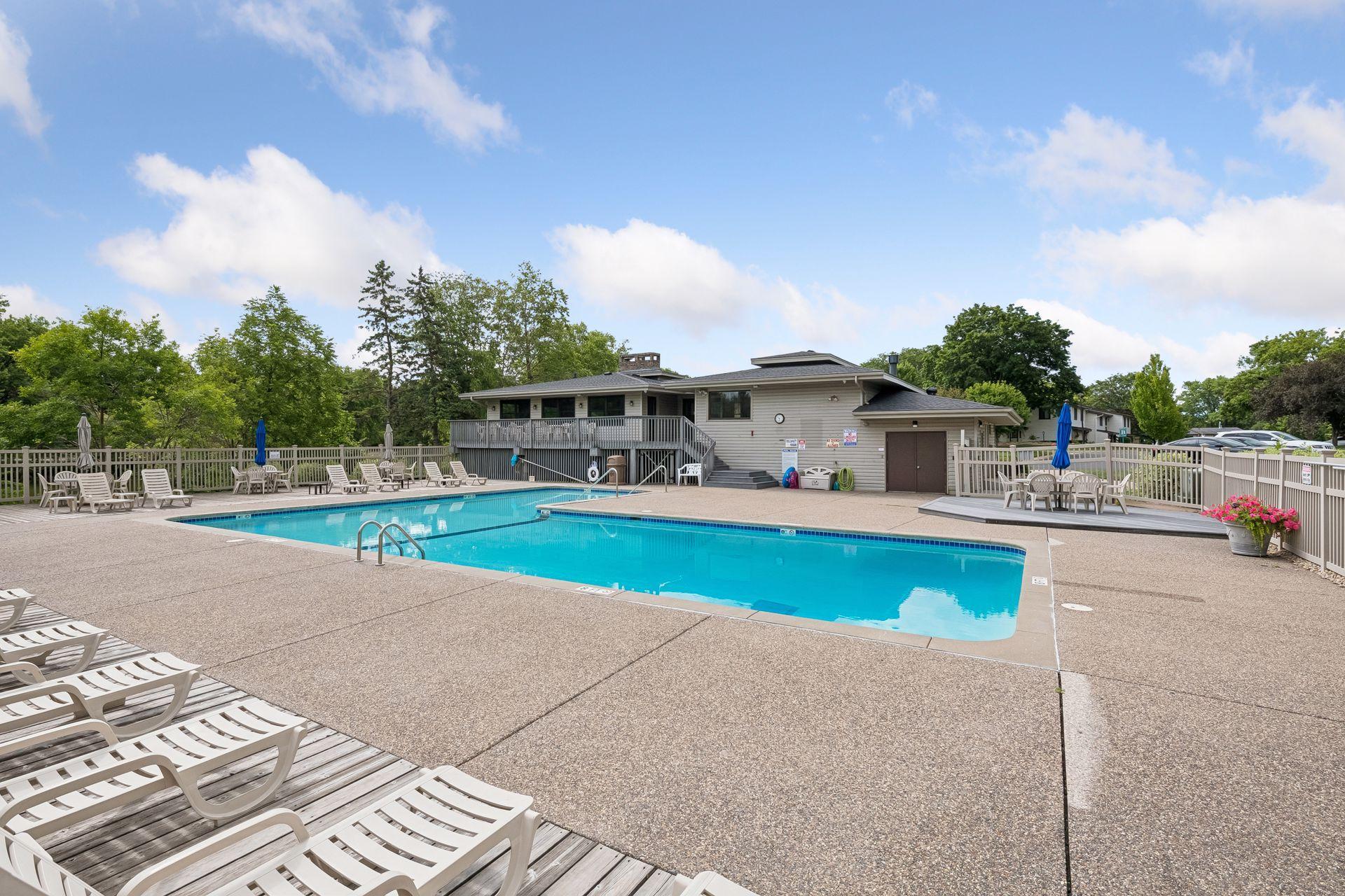View of Residential at 5722 Hyland Courts Drive, Bloomington MN 55437, Bloomington (42 of 55) - Mike Wilen | Minnesota Team Real Estate