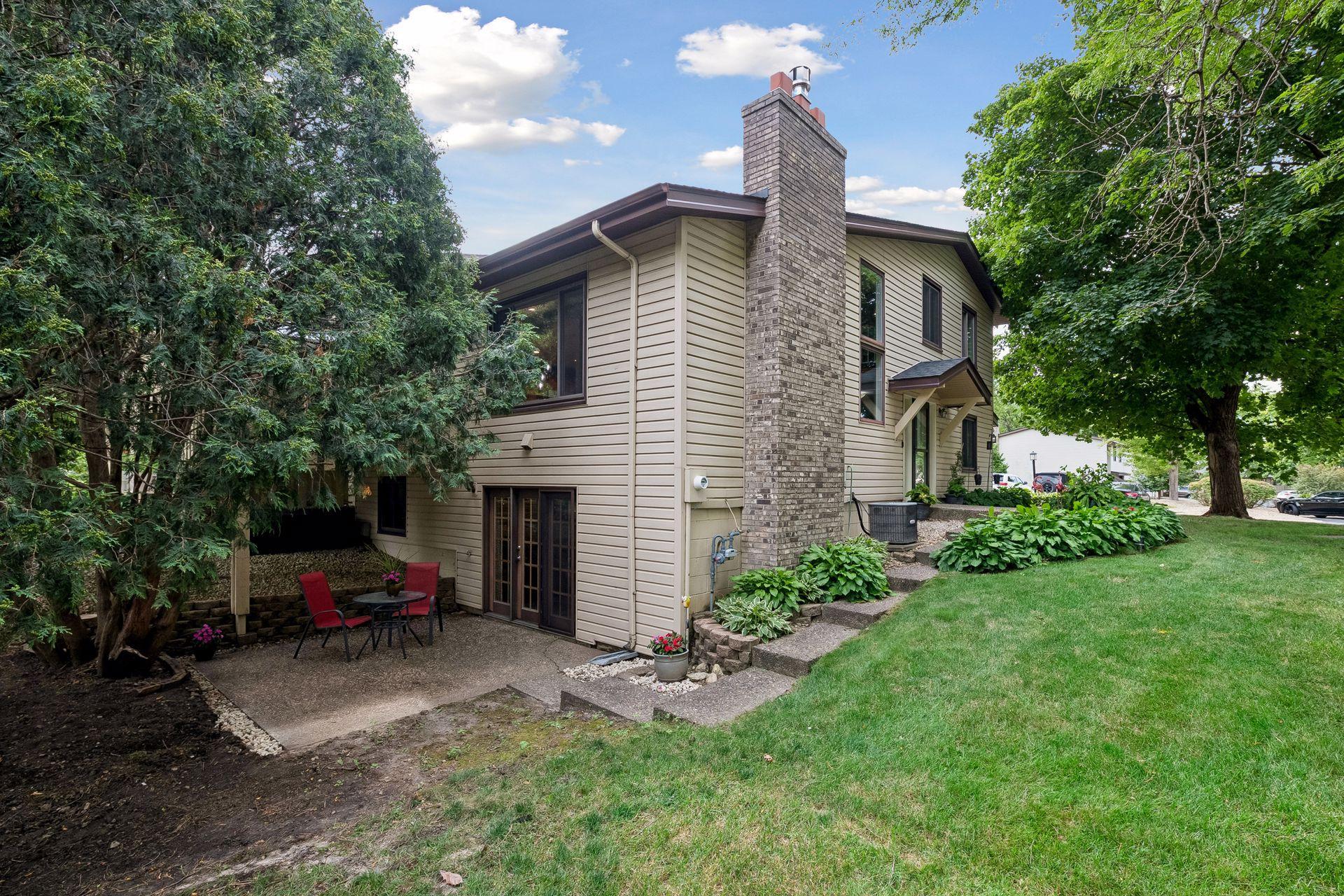 View of Residential at 5722 Hyland Courts Drive, Bloomington MN 55437, Bloomington (40 of 55) - Mike Wilen | Minnesota Team Real Estate
