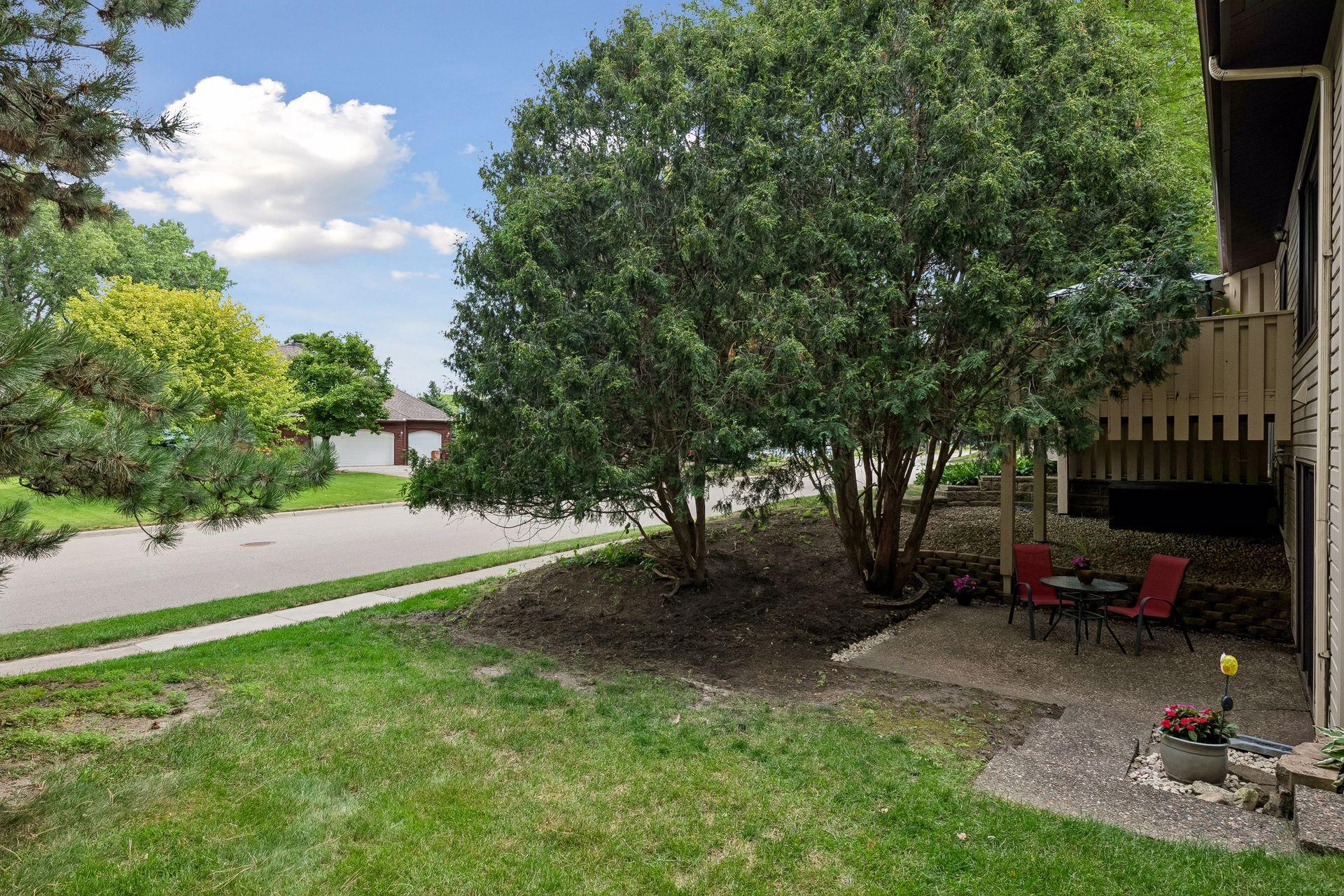 View of Residential at 5722 Hyland Courts Drive, Bloomington MN 55437, Bloomington (38 of 55) - Mike Wilen | Minnesota Team Real Estate