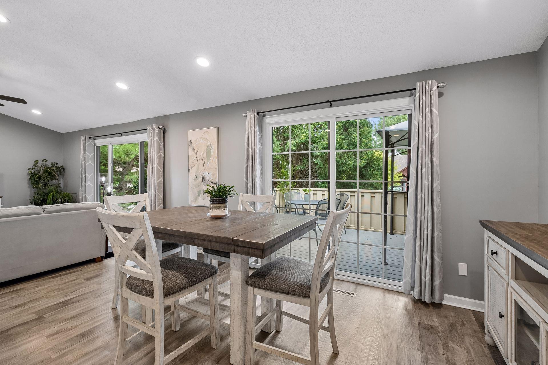View of Residential at 5722 Hyland Courts Drive, Bloomington MN 55437, Bloomington (16 of 55) - Mike Wilen | Minnesota Team Real Estate