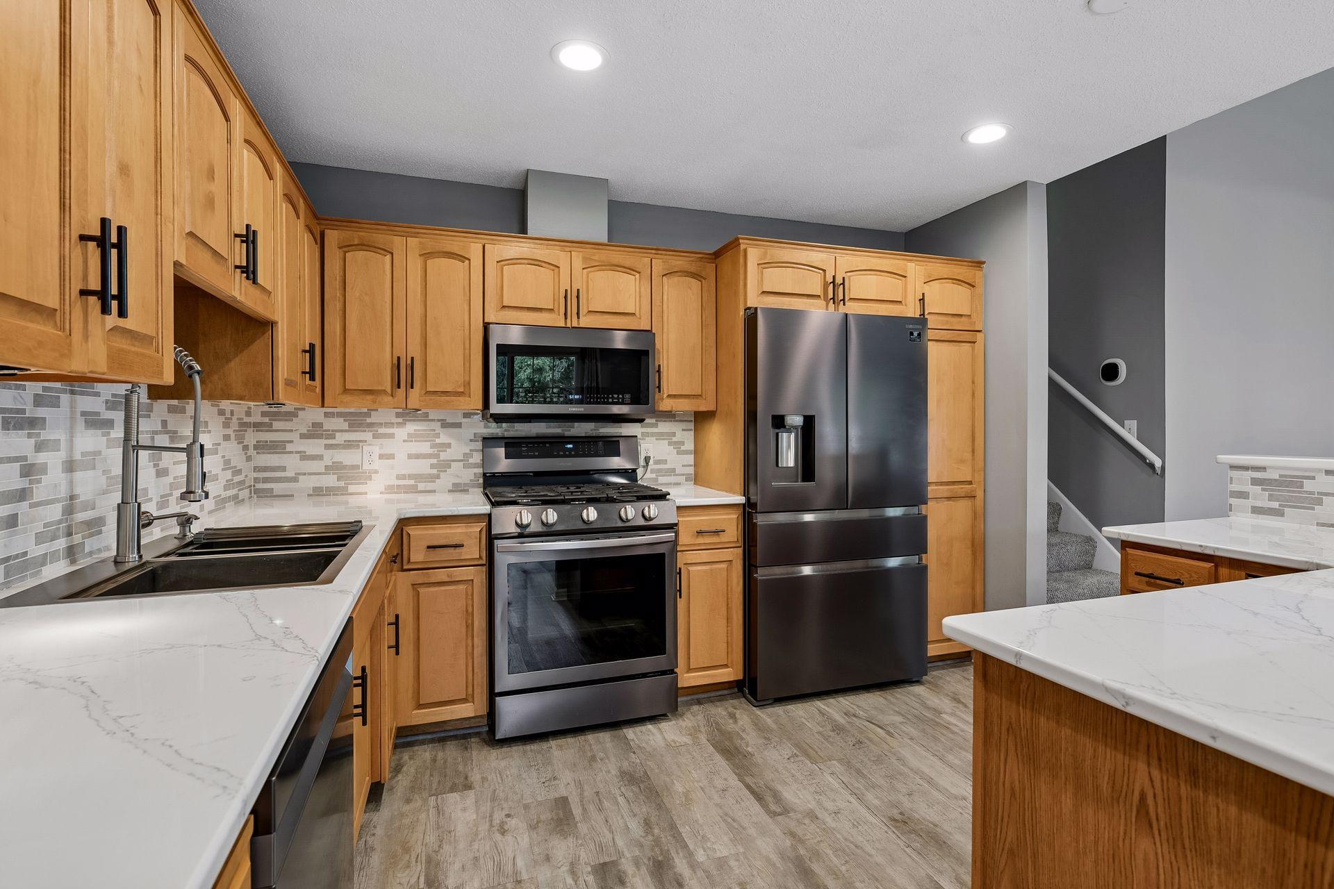 View of Residential at 5722 Hyland Courts Drive, Bloomington MN 55437, Bloomington (14 of 55) - Mike Wilen | Minnesota Team Real Estate