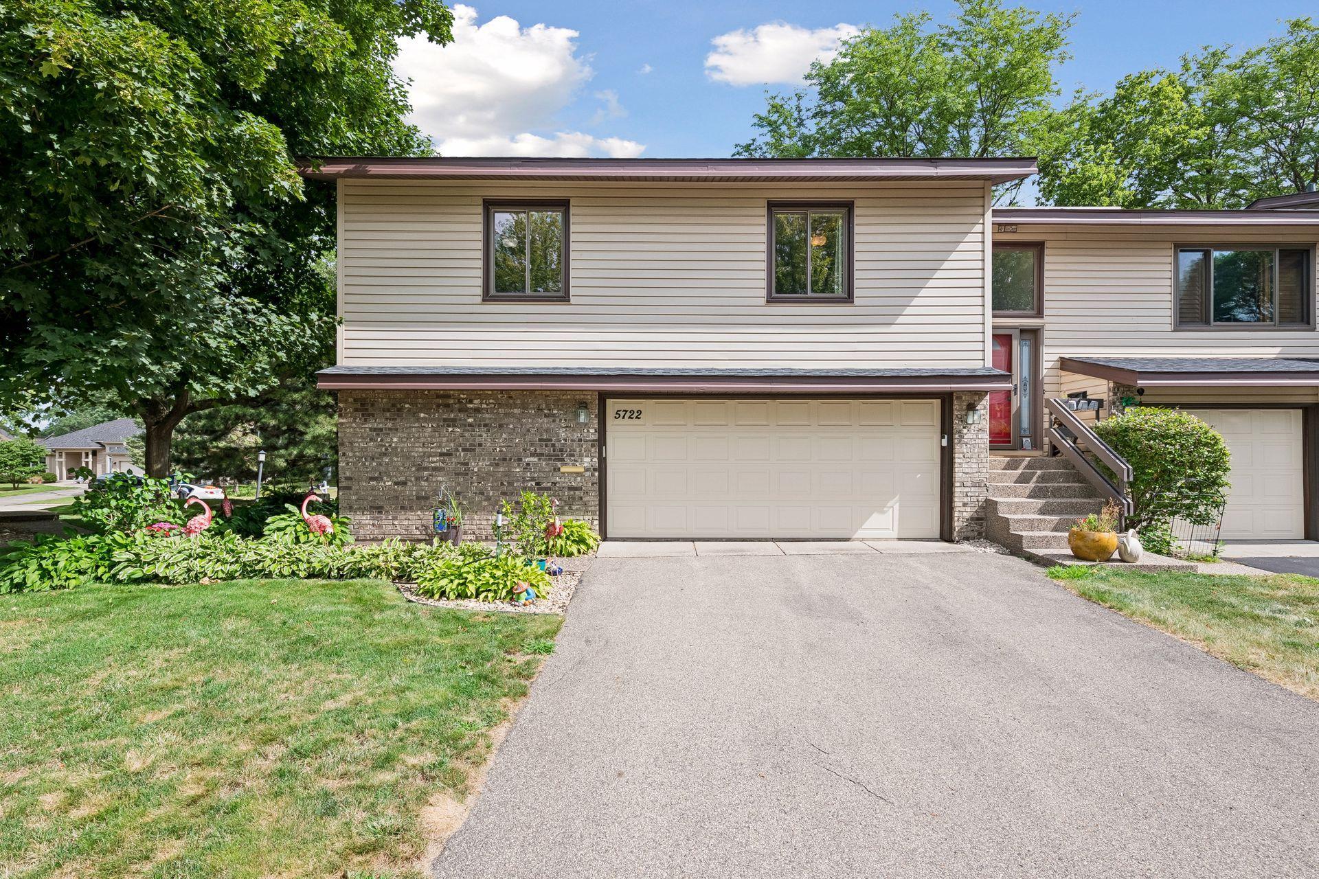 View of Residential at 5722 Hyland Courts Drive, Bloomington MN 55437, Bloomington (4 of 55) - Mike Wilen | Minnesota Team Real Estate