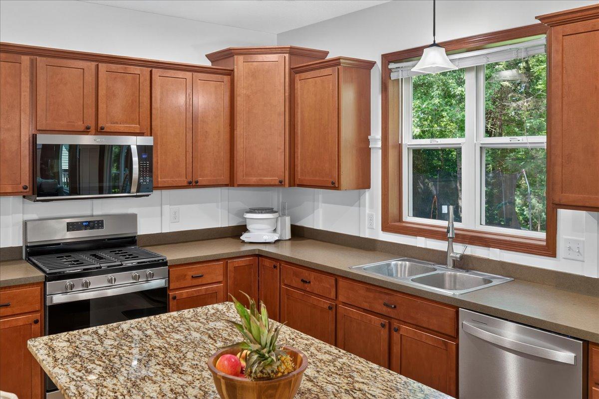 View of Residential at 10909 Quail Avenue, Champlin MN 55316, Champlin (31 of 67) - Mike Wilen | Minnesota Team Real Estate
