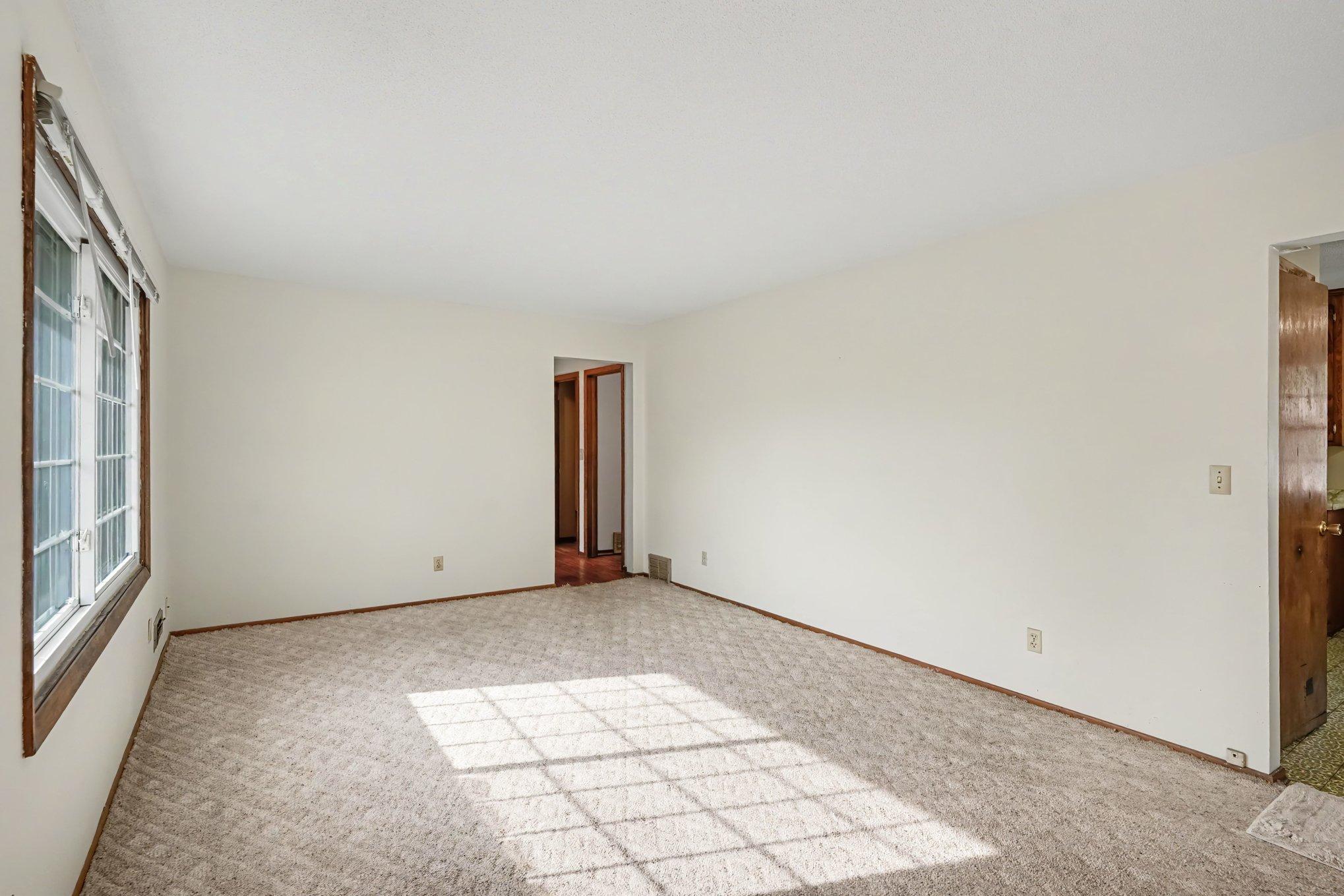 View of Residential at 14669 Danbury Avenue, Rosemount MN 55068, Rosemount (6 of 26) - Mike Wilen | Minnesota Team Real Estate