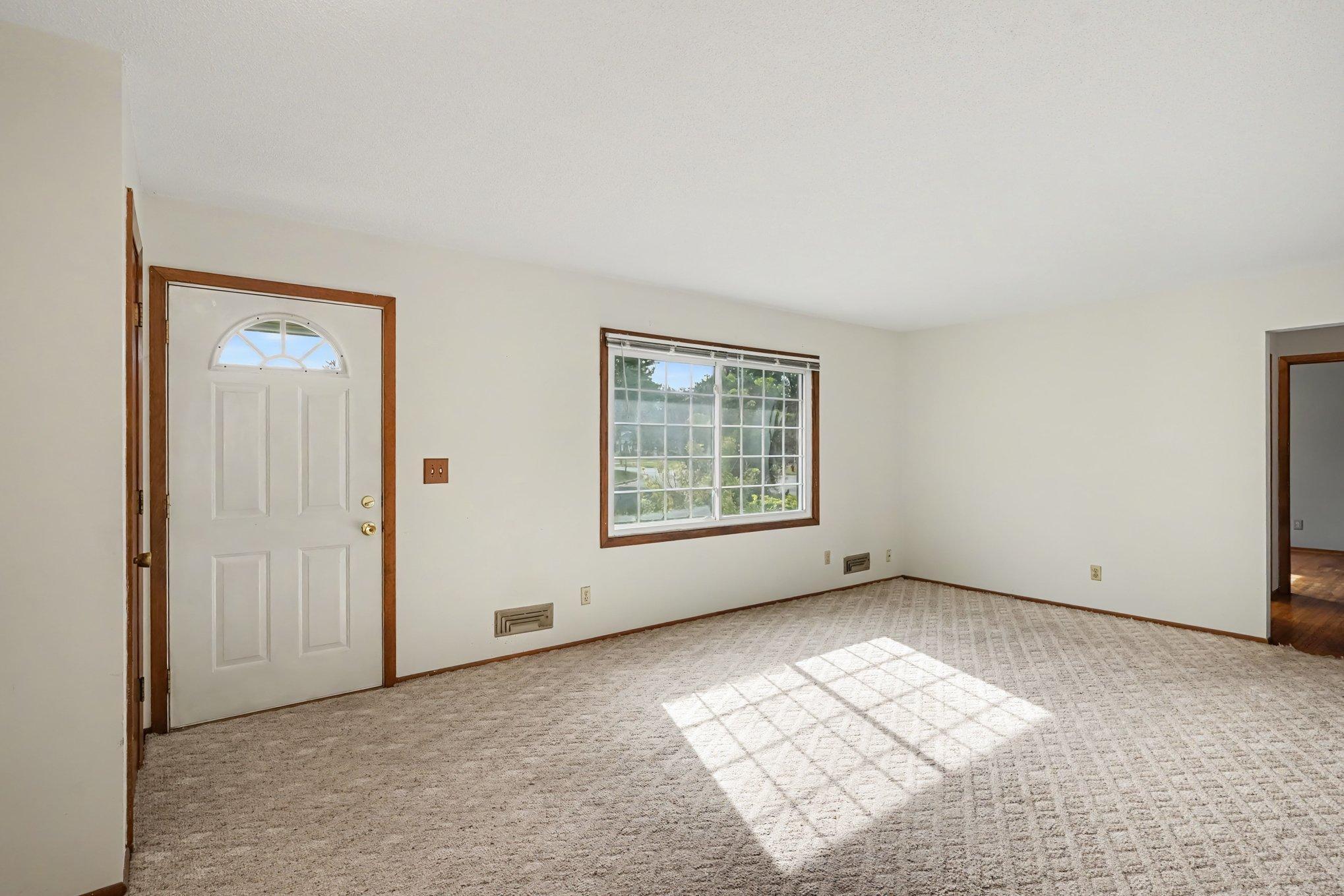 View of Residential at 14669 Danbury Avenue, Rosemount MN 55068, Rosemount (3 of 26) - Mike Wilen | Minnesota Team Real Estate