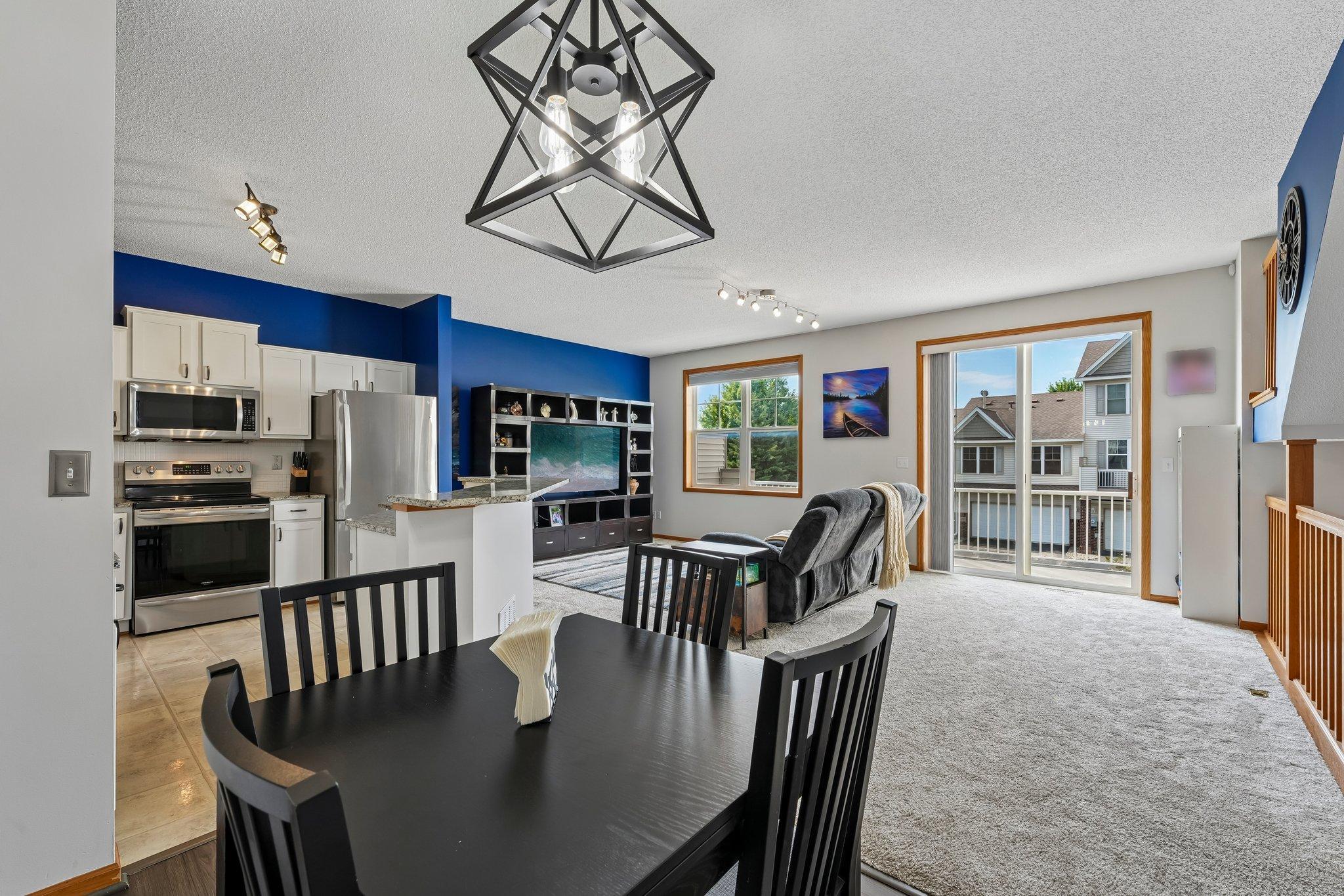 View of Residential at 20651 Hampshire Way, Lakeville MN 55044, Lakeville (9 of 29) - Mike Wilen | Minnesota Team Real Estate