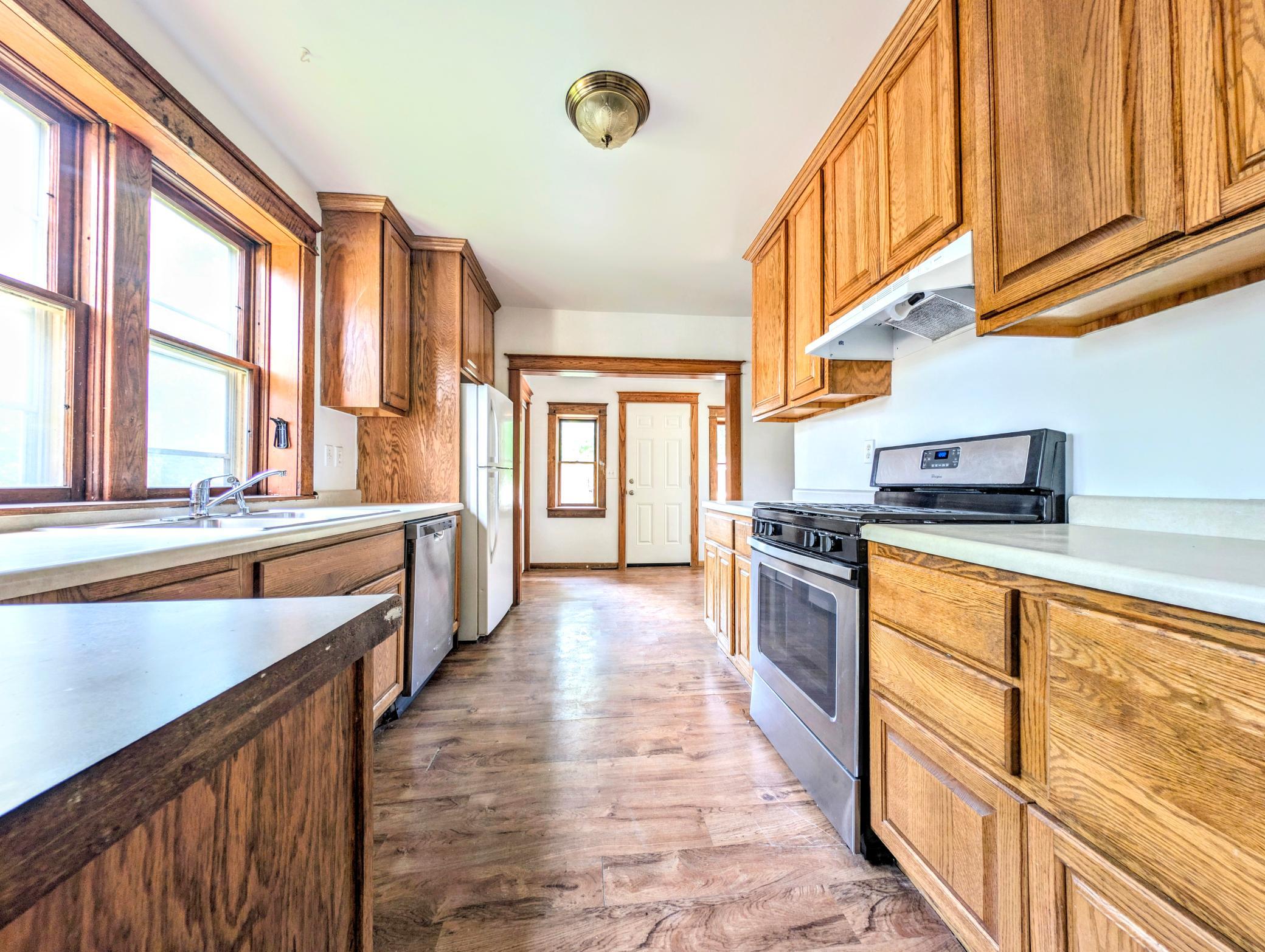 View of Residential at 404 4th Street, Montgomery MN 56069, Montgomery (5 of 20) - Mike Wilen | Minnesota Team Real Estate