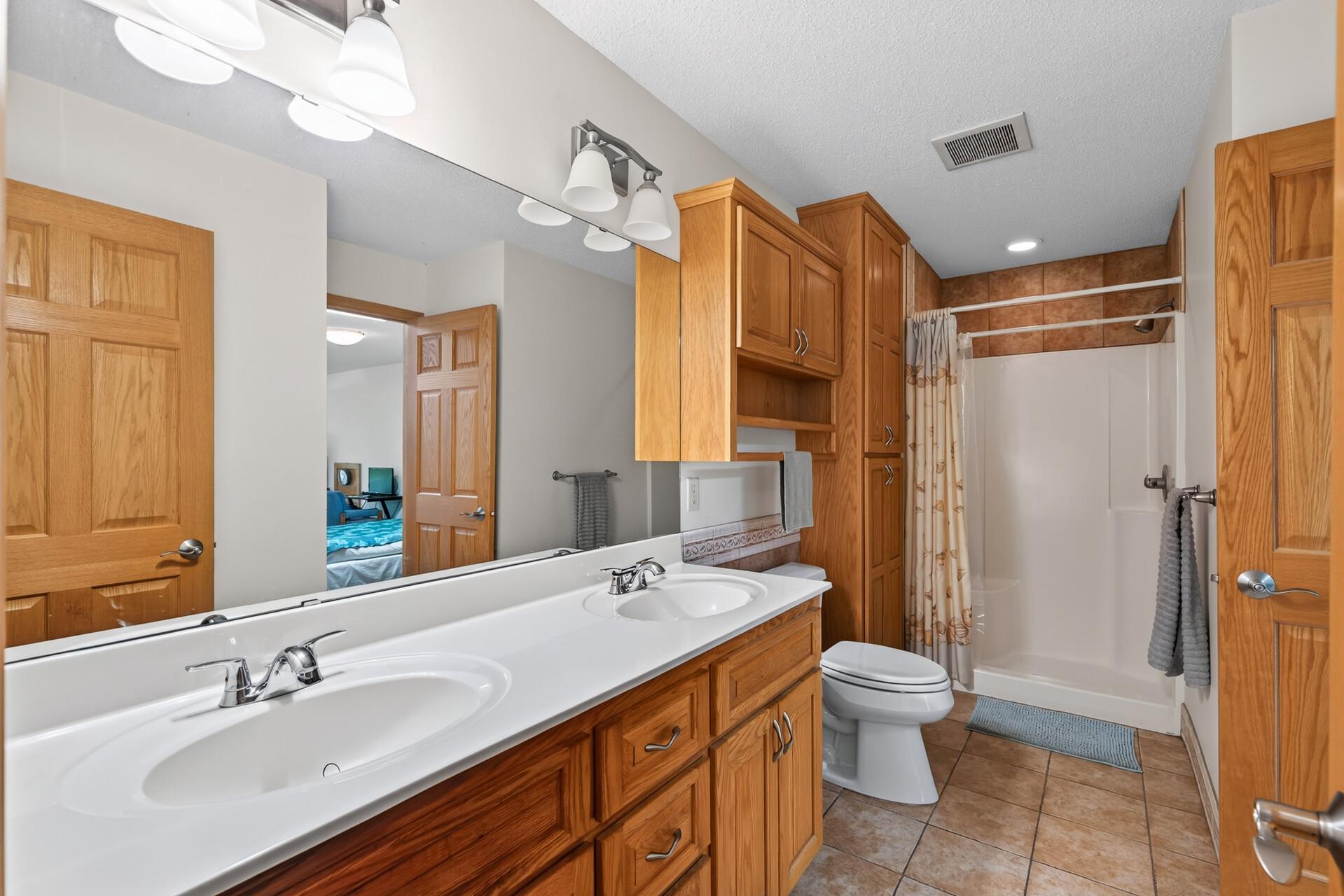 View of Residential at 11833 Shady Oak Lane, Minnetonka MN 55343, Minnetonka (25 of 55) - Mike Wilen | Minnesota Team Real Estate