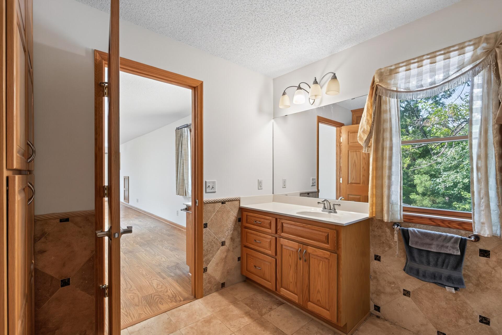 View of Residential at 11833 Shady Oak Lane, Minnetonka MN 55343, Minnetonka (20 of 55) - Mike Wilen | Minnesota Team Real Estate