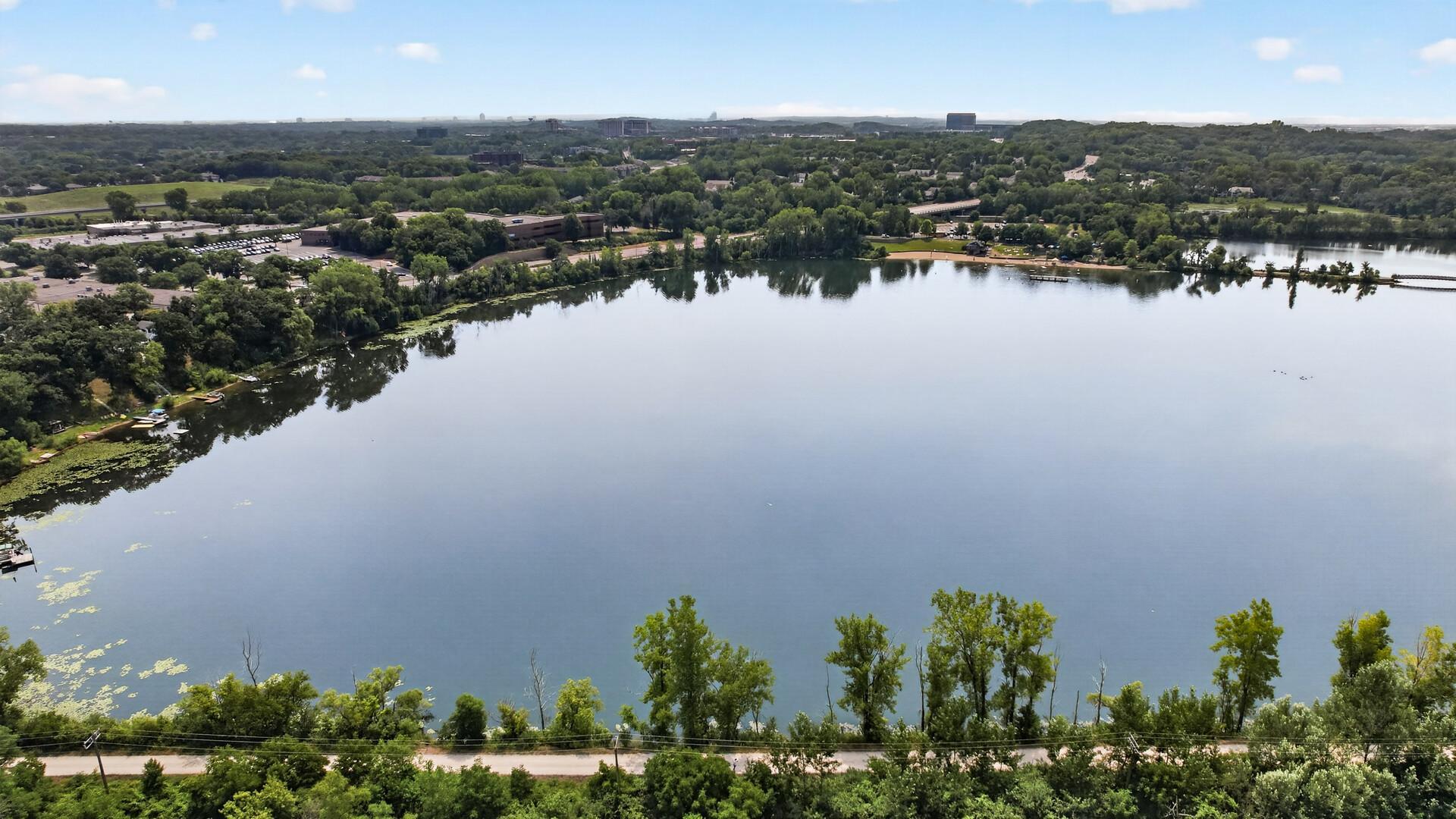 View of Residential at 11833 Shady Oak Lane, Minnetonka MN 55343, Minnetonka (48 of 55) - Mike Wilen | Minnesota Team Real Estate