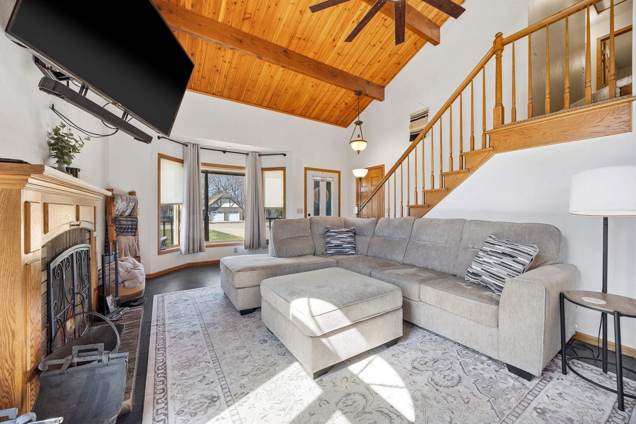 View of Residential at 703 Shady Ridge Road, Hutchinson MN 55350, Hutchinson (9 of 23) - Mike Wilen | Minnesota Team Real Estate