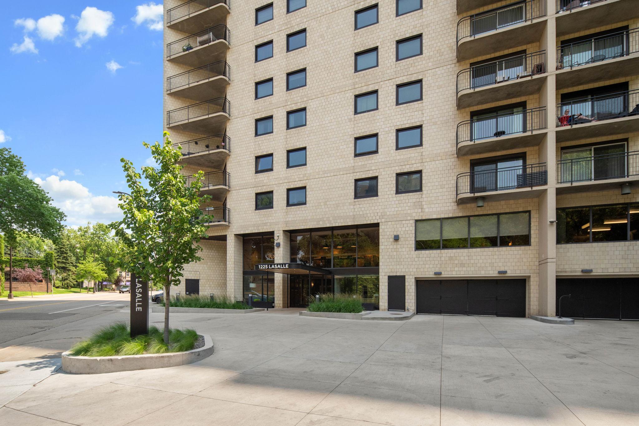 View of Residential at 1225 Lasalle Avenue #1106, Minneapolis MN 55403, Minneapolis (22 of 22) - Mike Wilen | Minnesota Team Real Estate