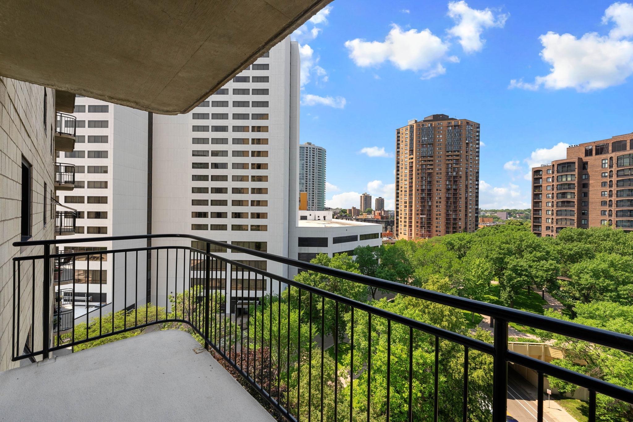 View of Residential at 1225 Lasalle Avenue #1106, Minneapolis MN 55403, Minneapolis (9 of 22) - Mike Wilen | Minnesota Team Real Estate