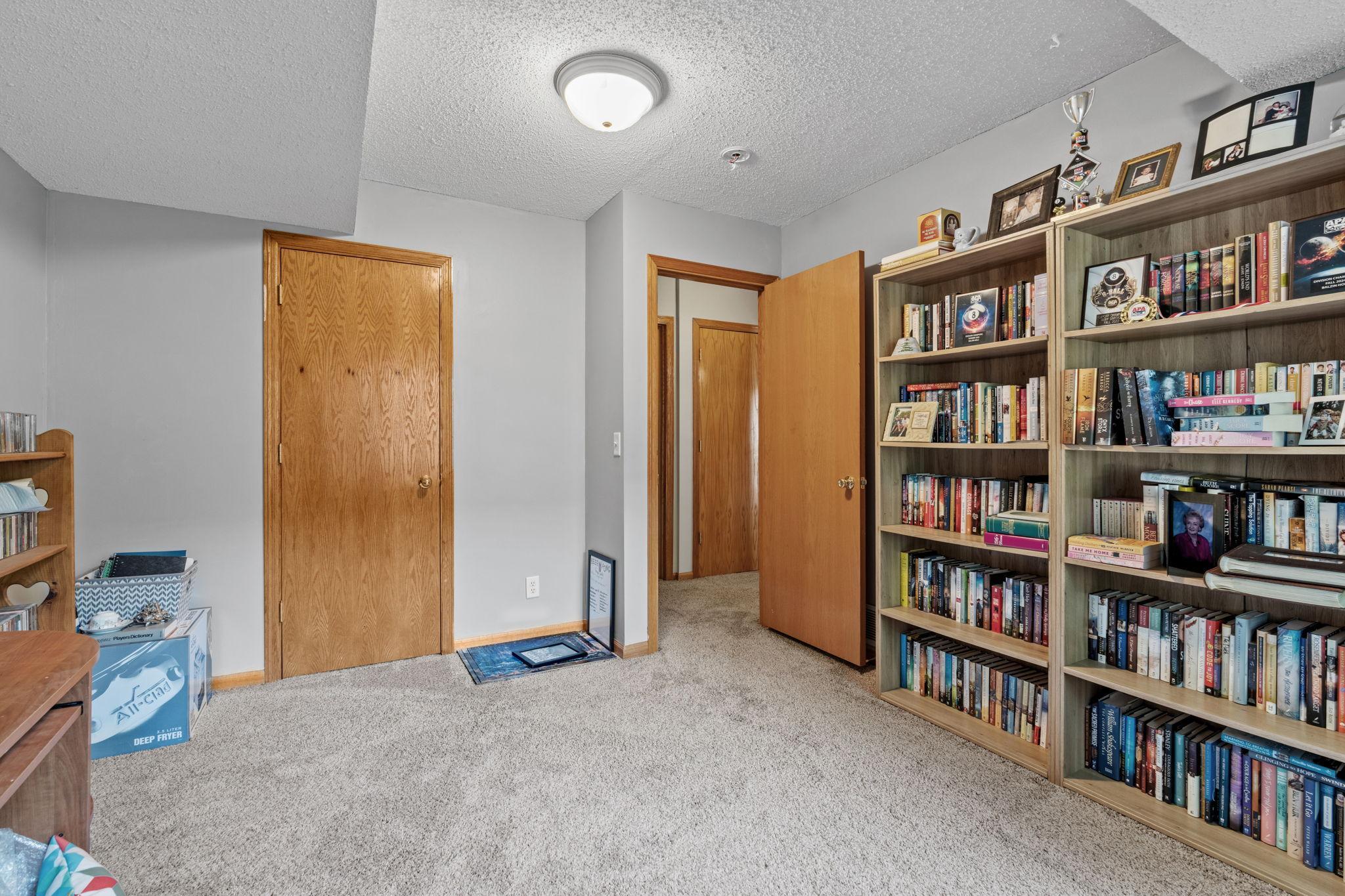View of Residential at 1585 Chartreux Avenue, Shakopee MN 55379, Shakopee (14 of 32) - Mike Wilen | Minnesota Team Real Estate