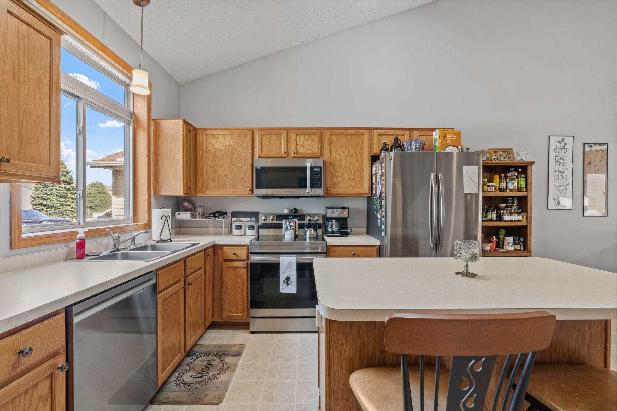 View of Residential at 1585 Chartreux Avenue, Shakopee MN 55379, Shakopee (10 of 32) - Mike Wilen | Minnesota Team Real Estate