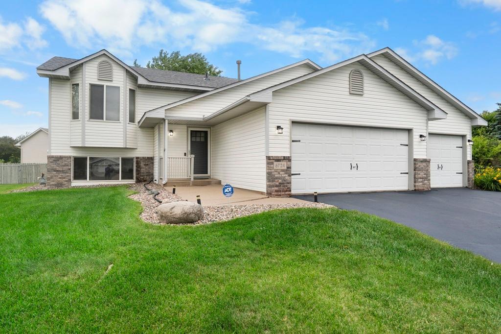 View of Residential at 6724 92nd Court, Brooklyn Park MN 55445, Brooklyn Park - Mike Wilen | Minnesota Team Real Estate