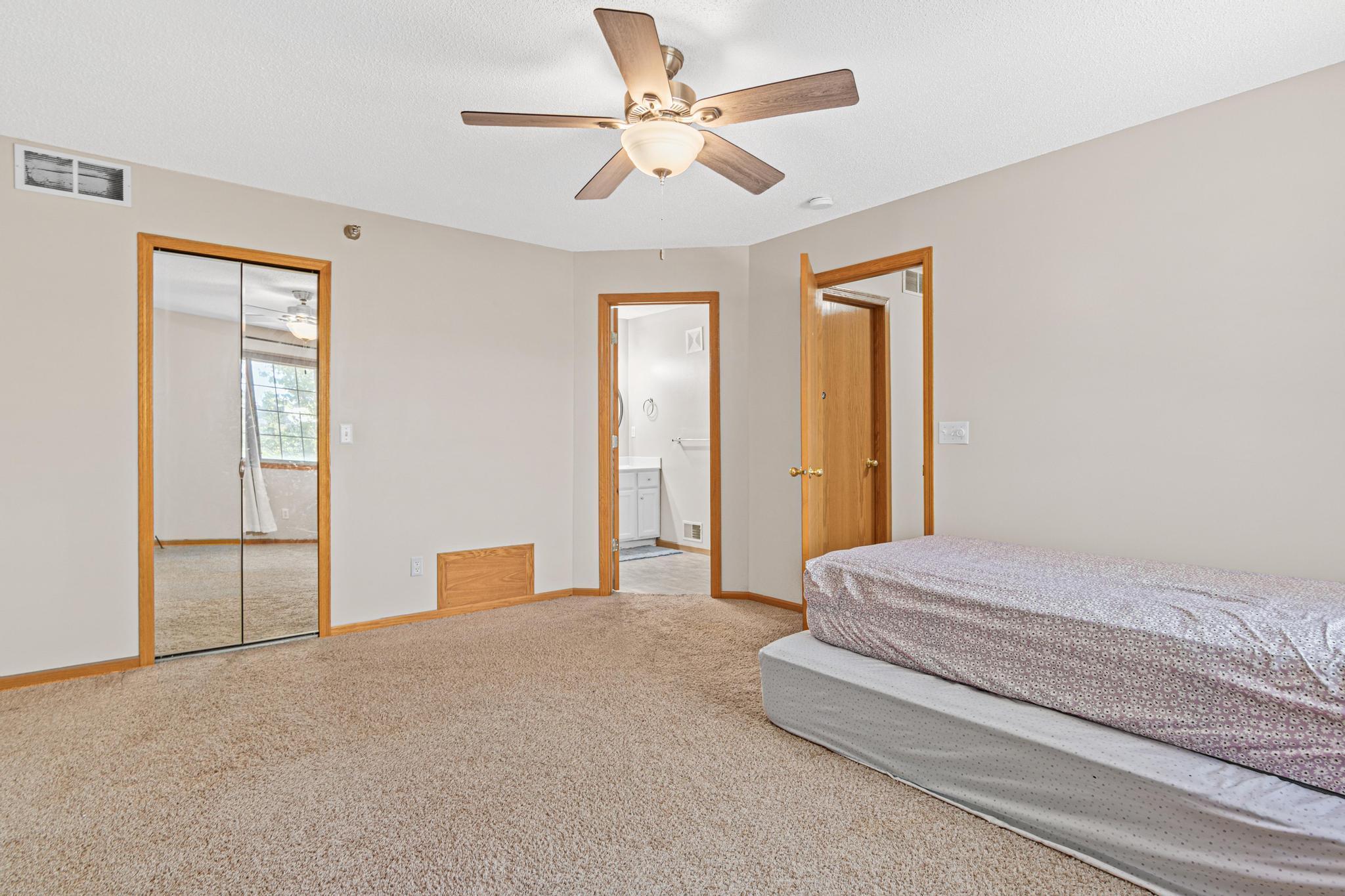 View of Residential at 17980 Cobblestone Way, Eden Prairie MN 55347, Eden Prairie (22 of 27) - Mike Wilen | Minnesota Team Real Estate