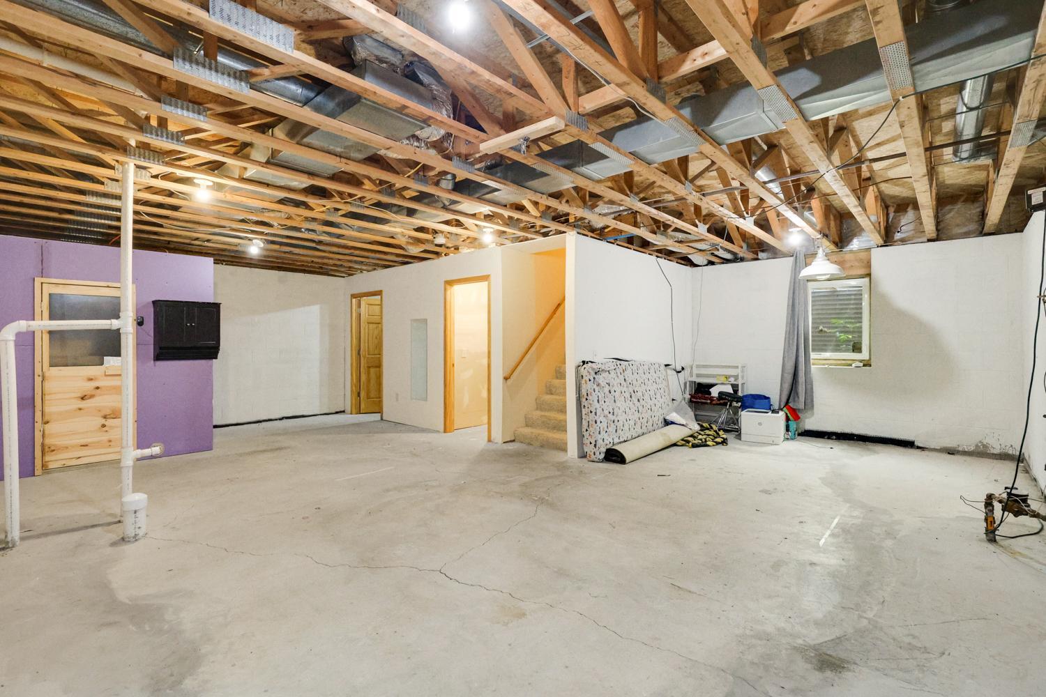 View of Residential at 2116 2nd Avenue, Minneapolis MN 55405, Minneapolis (19 of 21) - Mike Wilen | Minnesota Team Real Estate