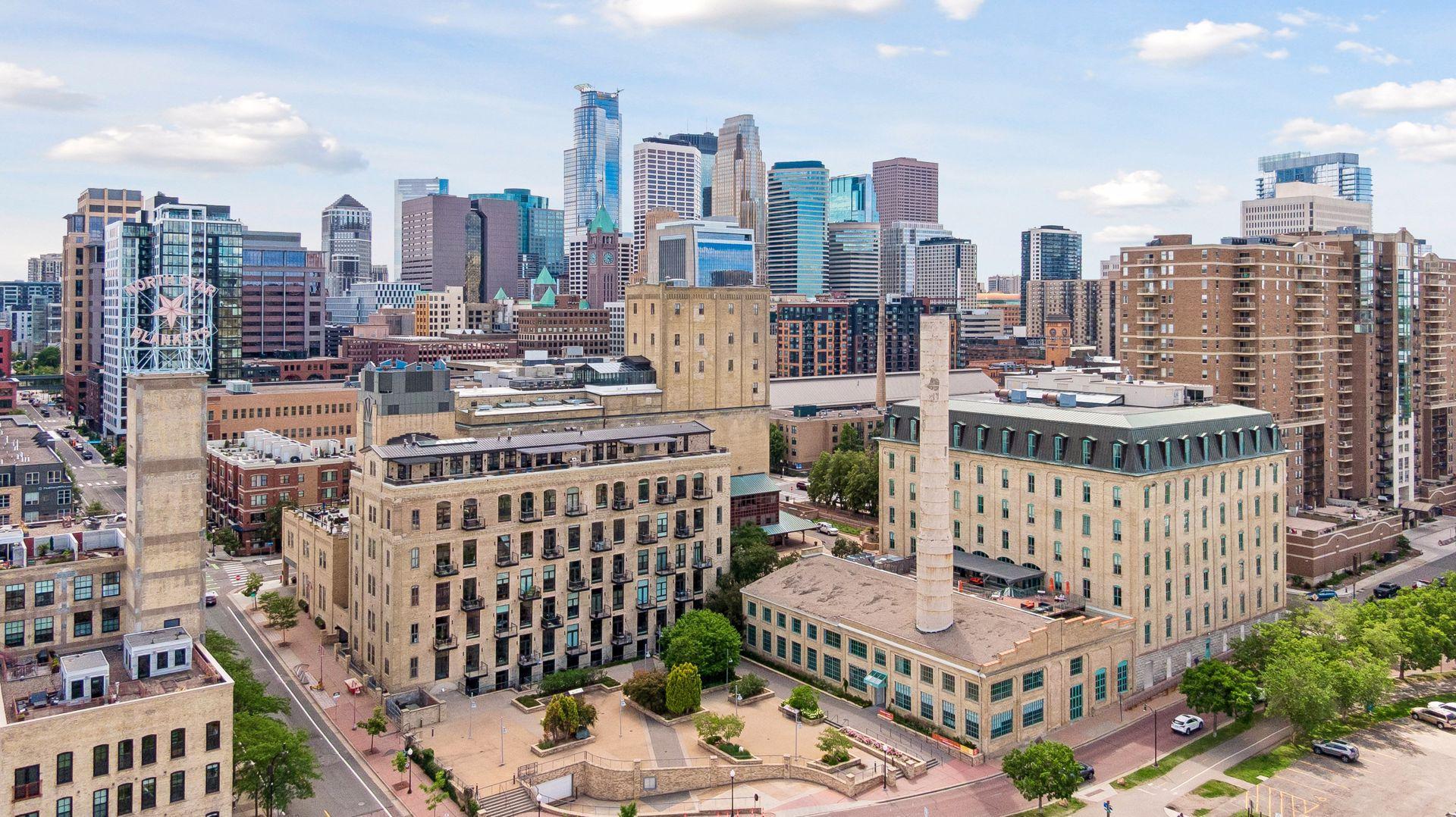 View of Residential at 150 Portland Avenue #500, Minneapolis MN 55401, Minneapolis (150 of 150) - Mike Wilen | Minnesota Team Real Estate