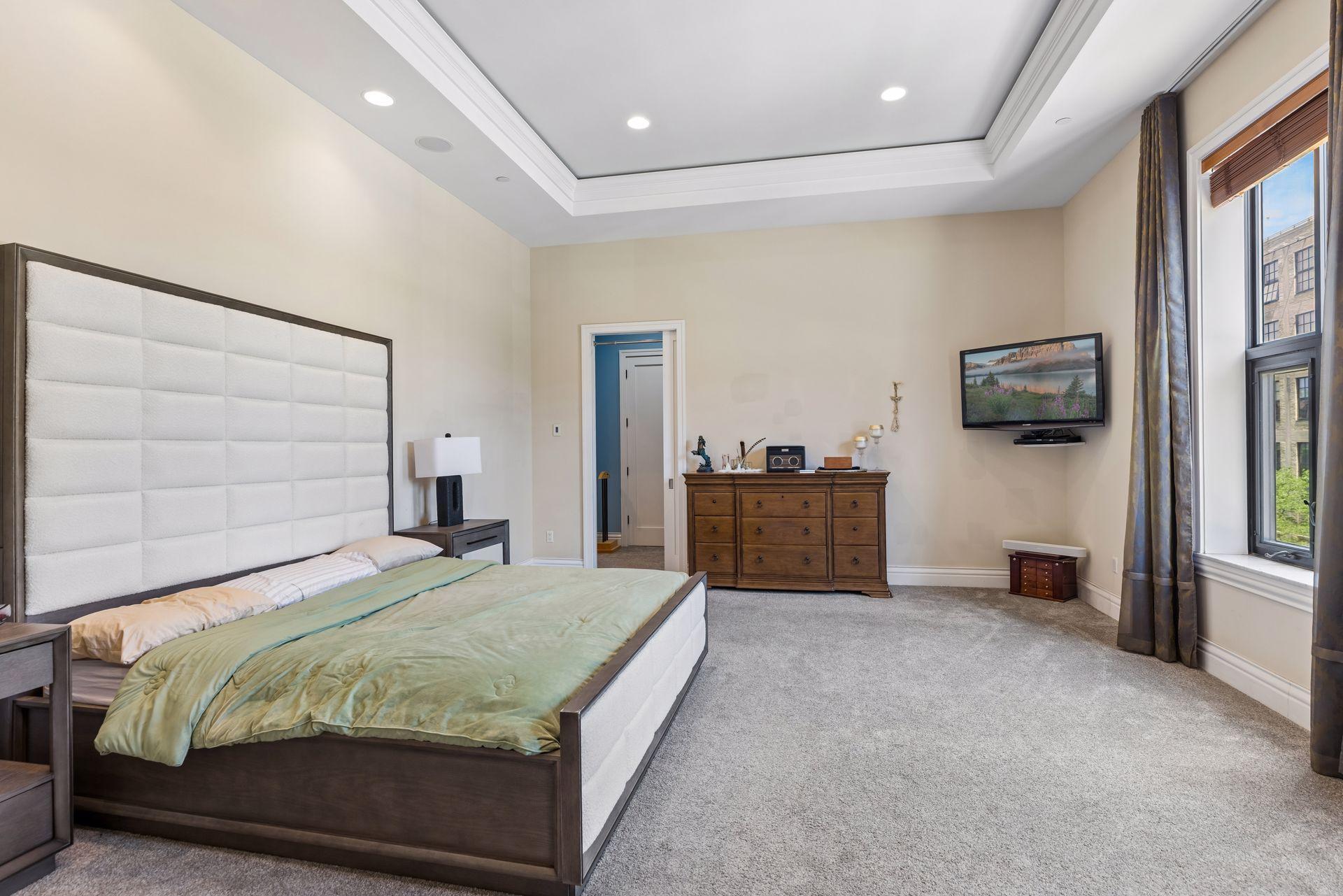 View of Residential at 150 Portland Avenue #500, Minneapolis MN 55401, Minneapolis (138 of 150) - Mike Wilen | Minnesota Team Real Estate