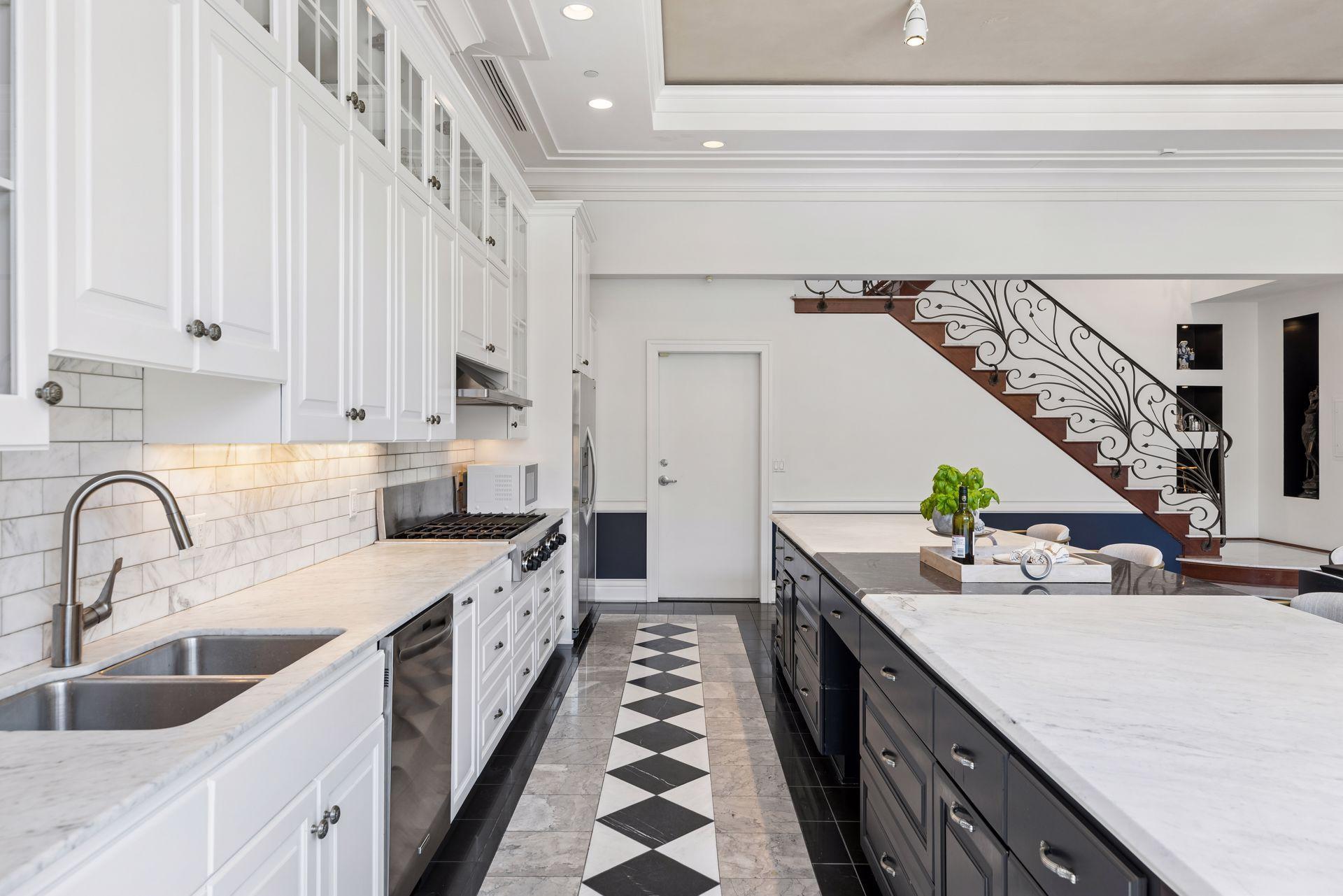 View of Residential at 150 Portland Avenue #500, Minneapolis MN 55401, Minneapolis (133 of 150) - Mike Wilen | Minnesota Team Real Estate