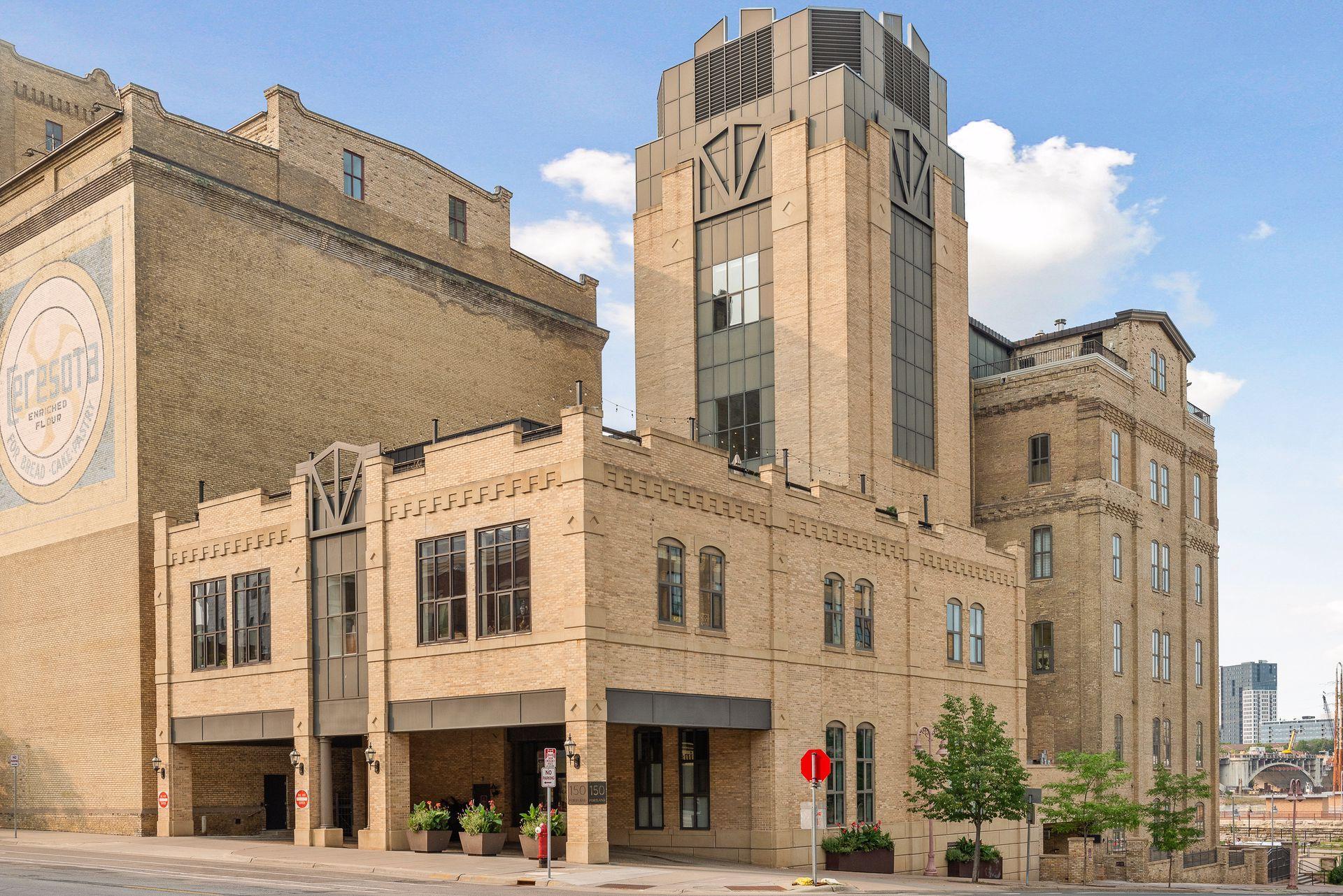 View of Residential at 150 Portland Avenue #500, Minneapolis MN 55401, Minneapolis (73 of 150) - Mike Wilen | Minnesota Team Real Estate