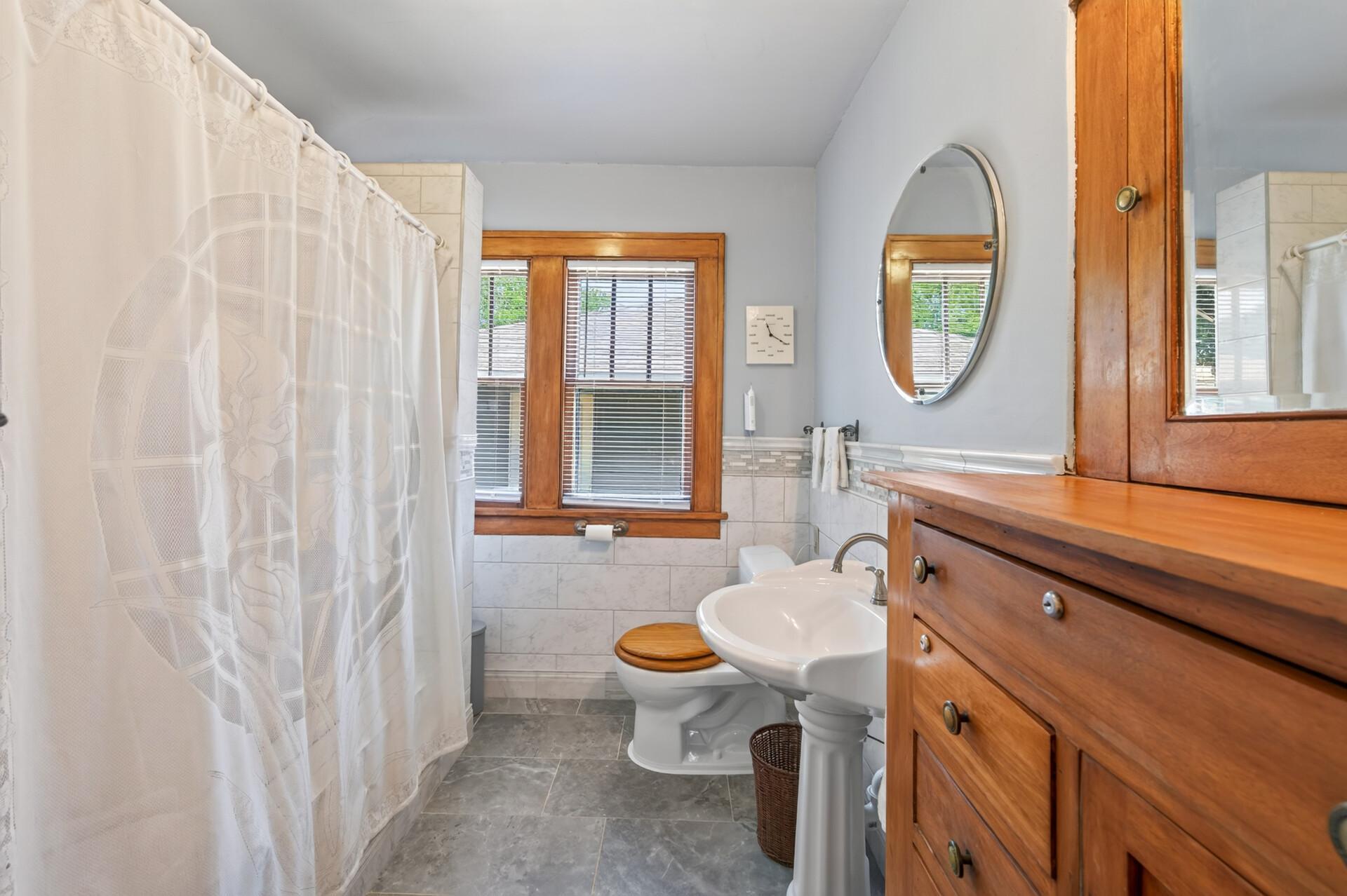 View of Residential at 1587 Wellesley Avenue, Saint Paul MN 55105, Saint Paul (29 of 55) - Mike Wilen | Minnesota Team Real Estate