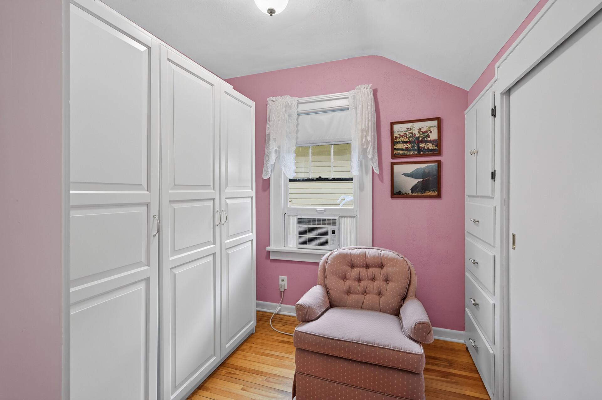 View of Residential at 1587 Wellesley Avenue, Saint Paul MN 55105, Saint Paul (28 of 55) - Mike Wilen | Minnesota Team Real Estate