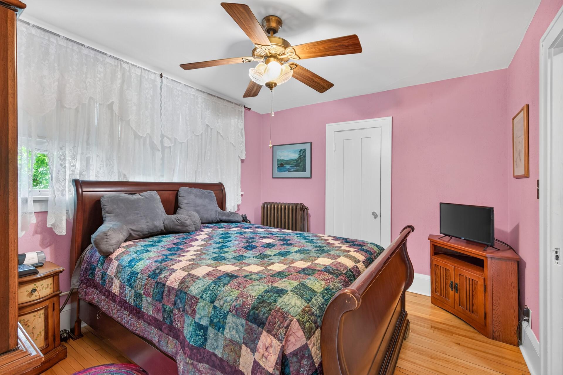 View of Residential at 1587 Wellesley Avenue, Saint Paul MN 55105, Saint Paul (27 of 55) - Mike Wilen | Minnesota Team Real Estate