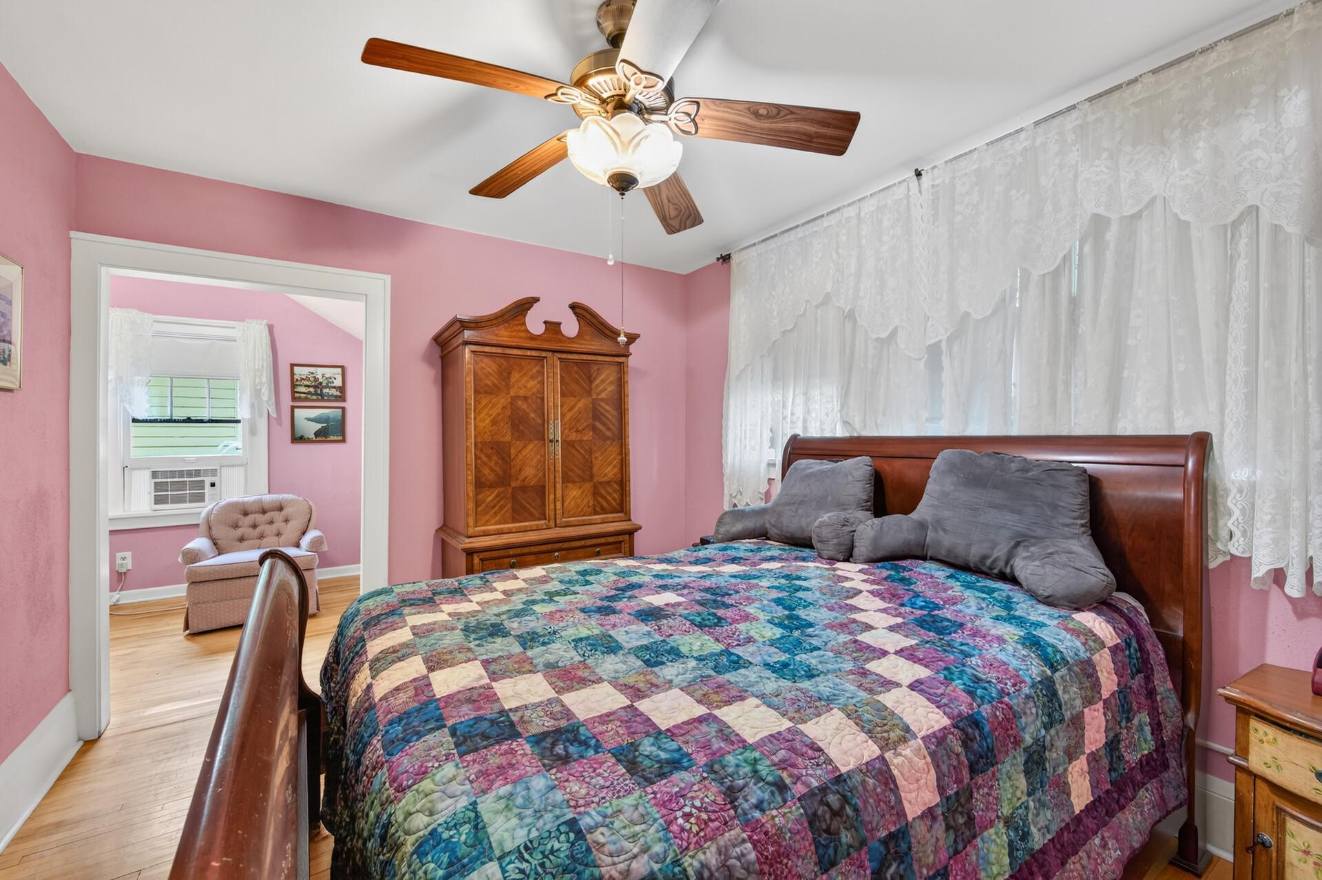 View of Residential at 1587 Wellesley Avenue, Saint Paul MN 55105, Saint Paul (26 of 55) - Mike Wilen | Minnesota Team Real Estate