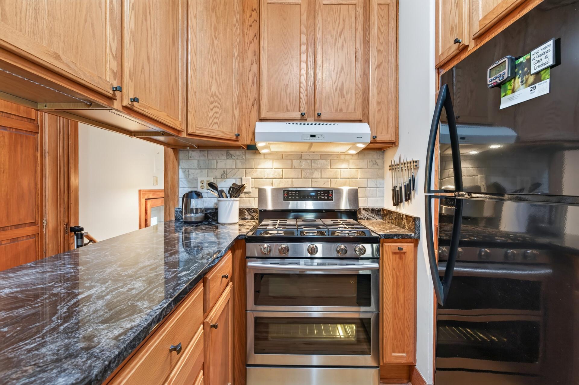 View of Residential at 1587 Wellesley Avenue, Saint Paul MN 55105, Saint Paul (15 of 55) - Mike Wilen | Minnesota Team Real Estate