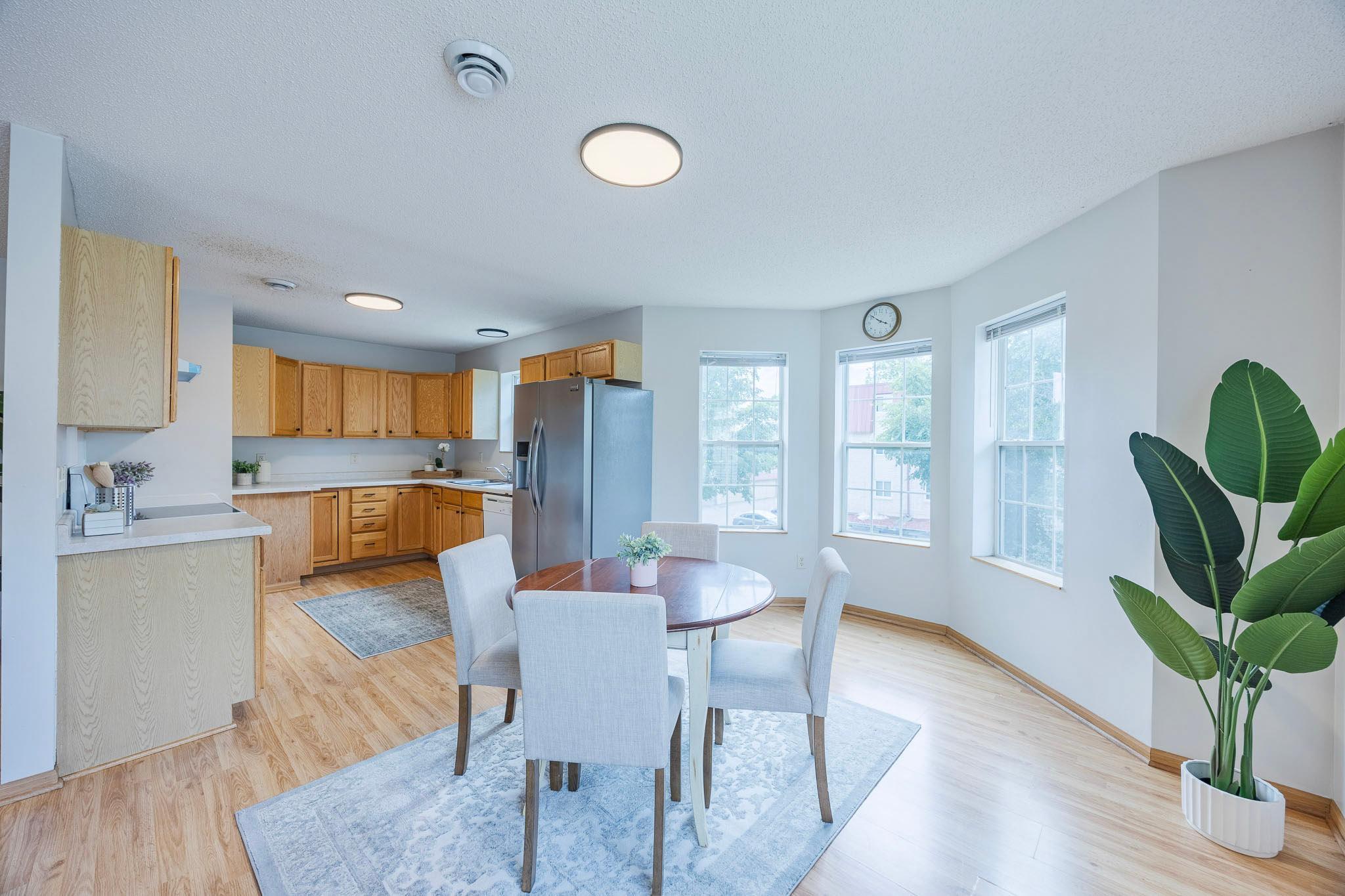View of Residential Income at 1512 Albemarle Street, Saint Paul MN 55117, Saint Paul (10 of 42) - Mike Wilen | Minnesota Team Real Estate