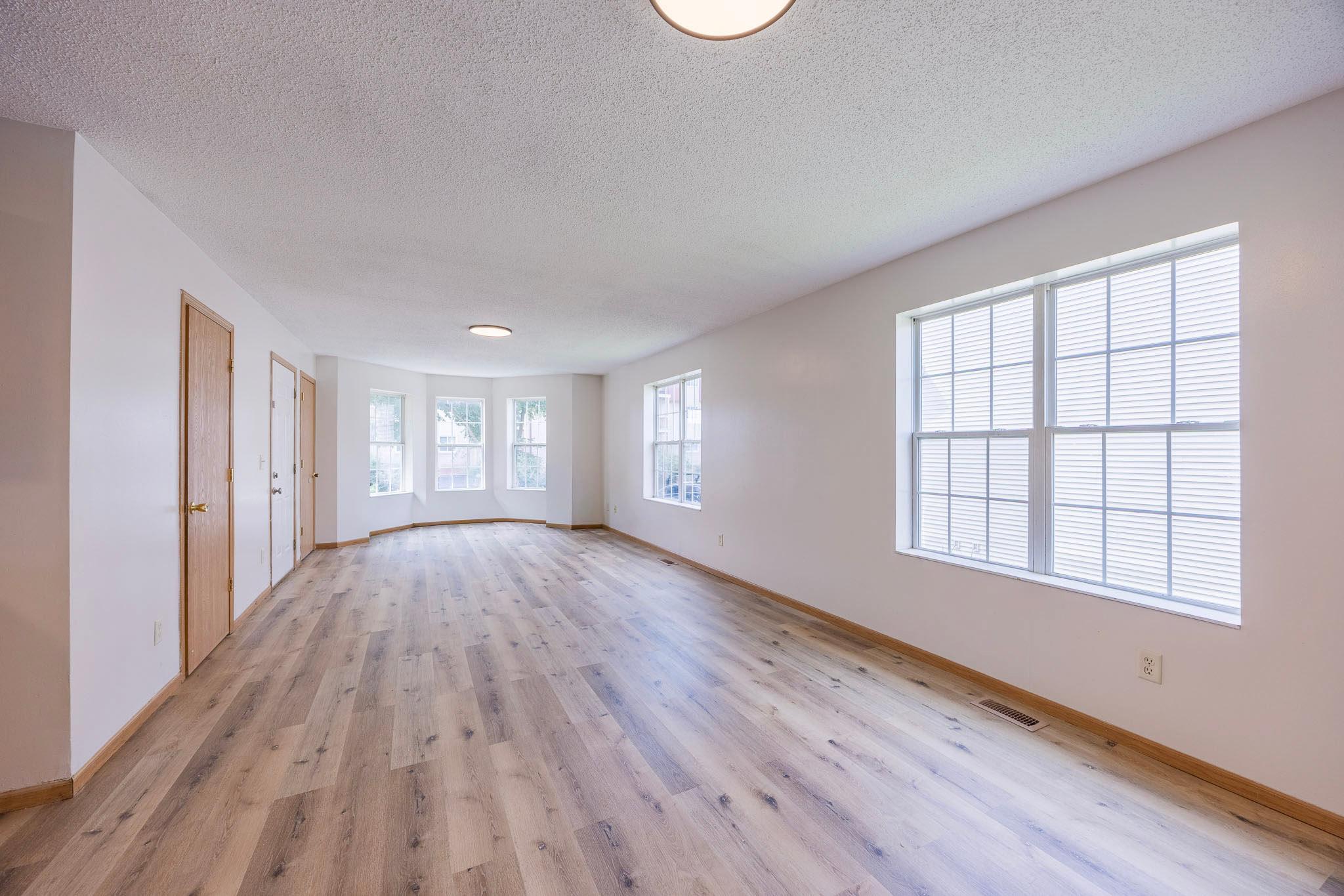 View of Residential Income at 1512 Albemarle Street, Saint Paul MN 55117, Saint Paul (26 of 42) - Mike Wilen | Minnesota Team Real Estate