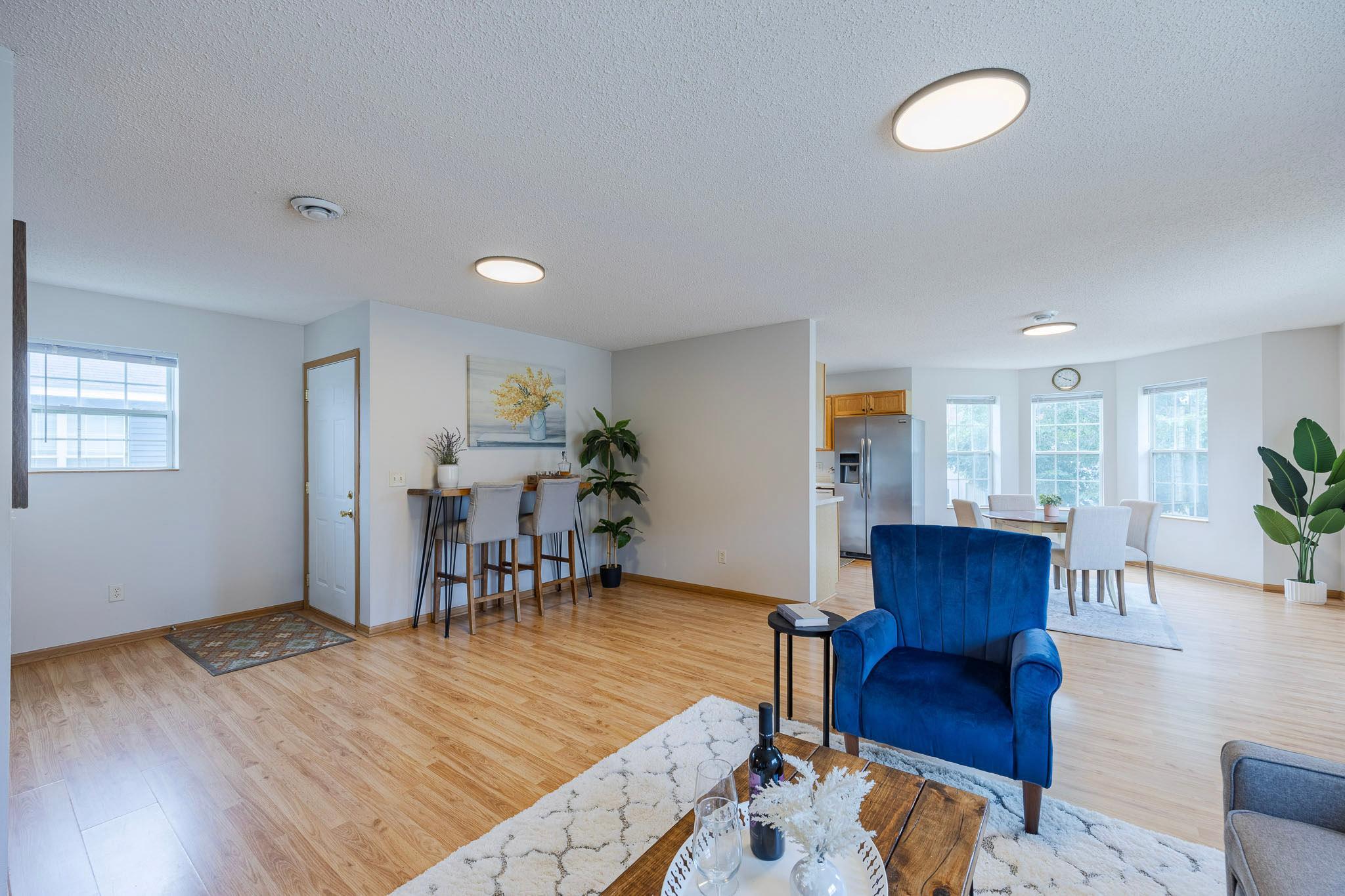 View of Residential Income at 1512 Albemarle Street, Saint Paul MN 55117, Saint Paul (6 of 42) - Mike Wilen | Minnesota Team Real Estate