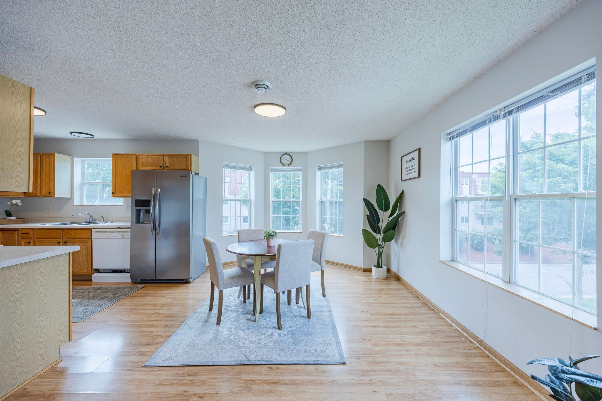 View of Residential Income at 1512 Albemarle Street, Saint Paul MN 55117, Saint Paul (9 of 42) - Mike Wilen | Minnesota Team Real Estate