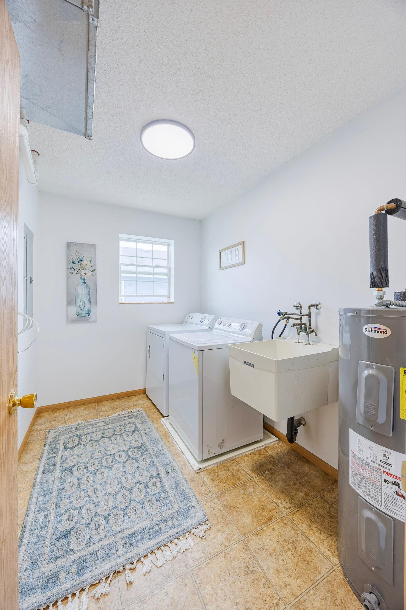 View of Residential Income at 1512 Albemarle Street, Saint Paul MN 55117, Saint Paul (17 of 42) - Mike Wilen | Minnesota Team Real Estate