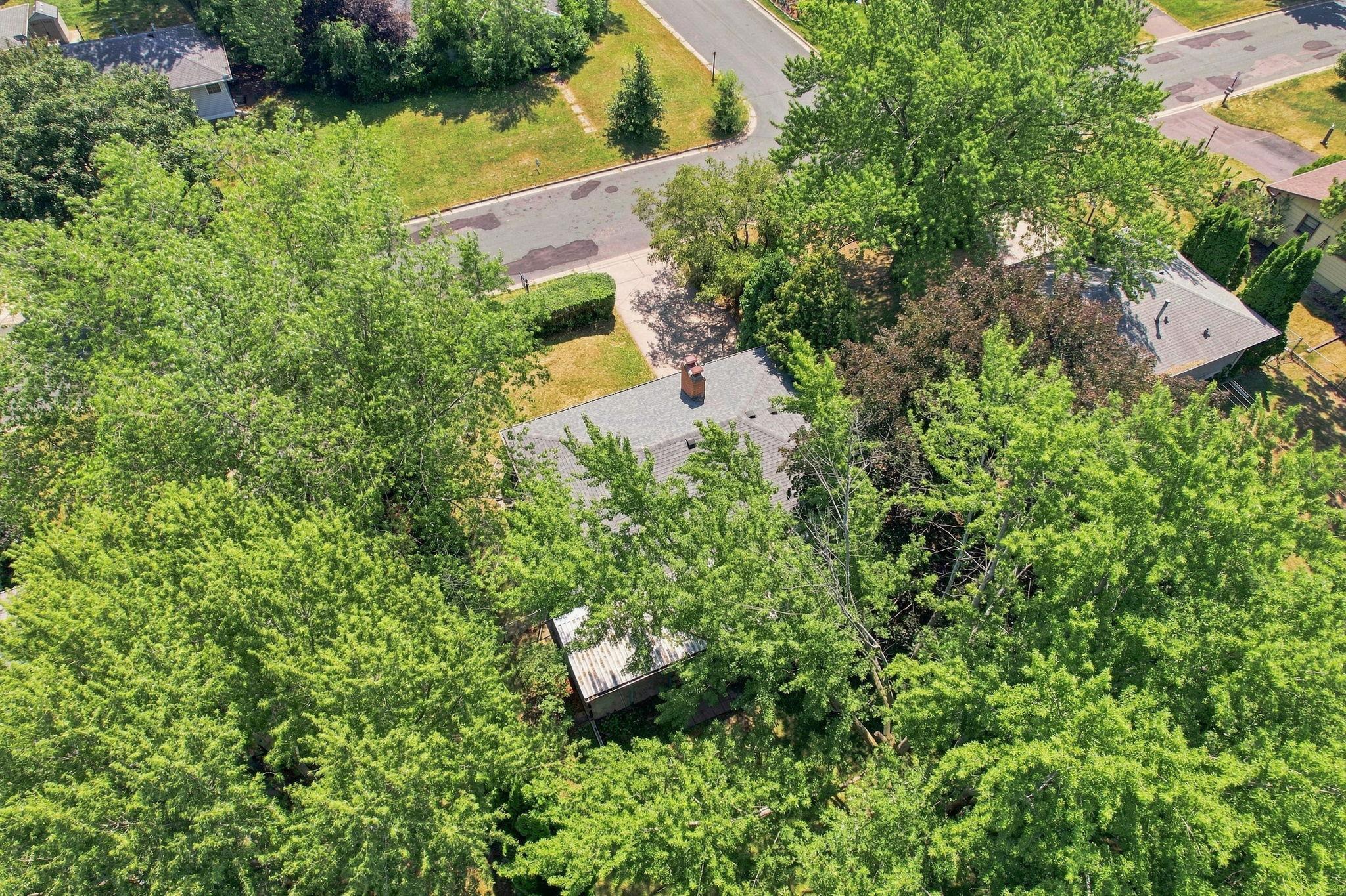 View of Residential at 1101 Lynde Drive, Fridley MN 55432, Fridley (39 of 42) - Mike Wilen | Minnesota Team Real Estate
