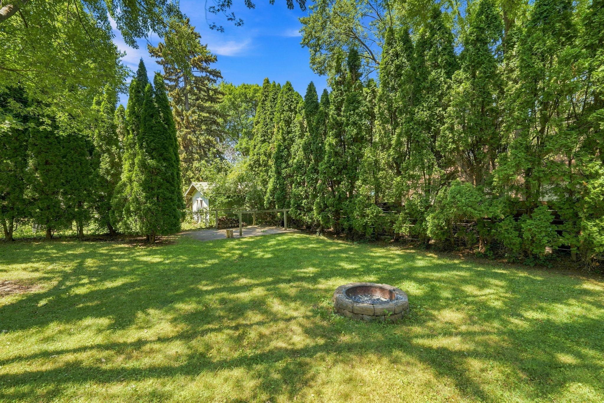 View of Residential at 1101 Lynde Drive, Fridley MN 55432, Fridley (35 of 42) - Mike Wilen | Minnesota Team Real Estate