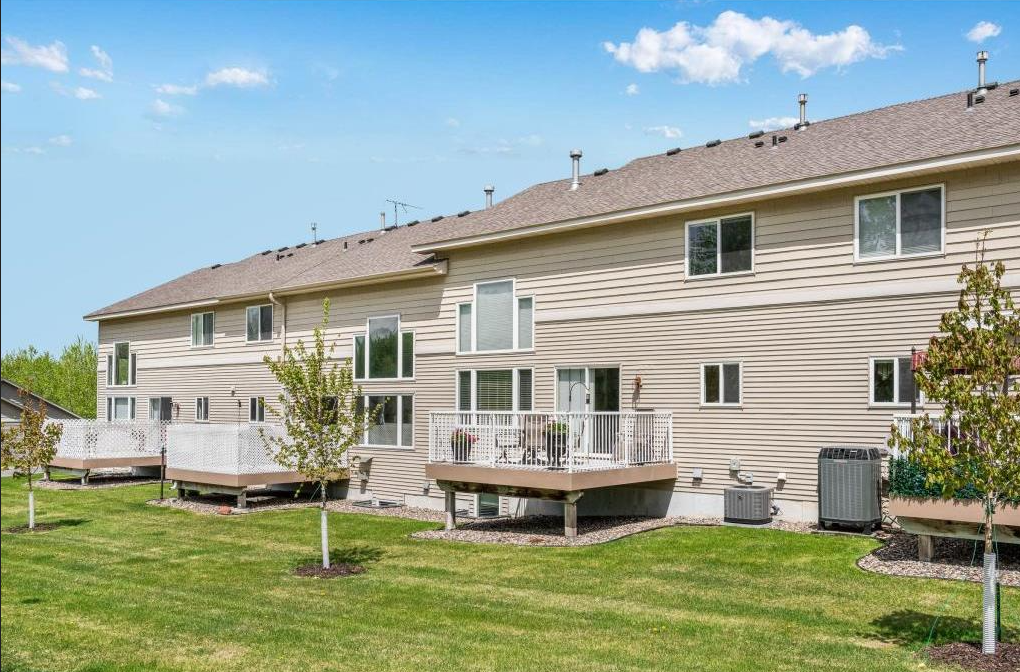 View of Residential at 18760 Joplin Avenue, Lakeville MN 55044, Lakeville (3 of 17) - Mike Wilen | Minnesota Team Real Estate