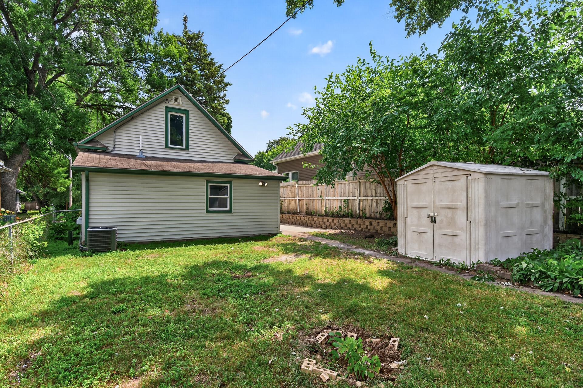View of Residential at 4227 Humboldt Avenue, Minneapolis MN 55412, Minneapolis (29 of 31) - Mike Wilen | Minnesota Team Real Estate