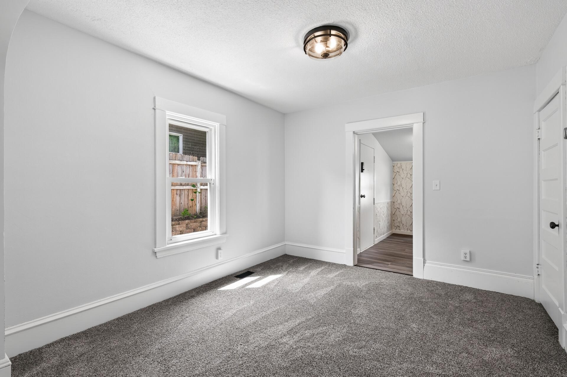 View of Residential at 4227 Humboldt Avenue, Minneapolis MN 55412, Minneapolis (17 of 31) - Mike Wilen | Minnesota Team Real Estate