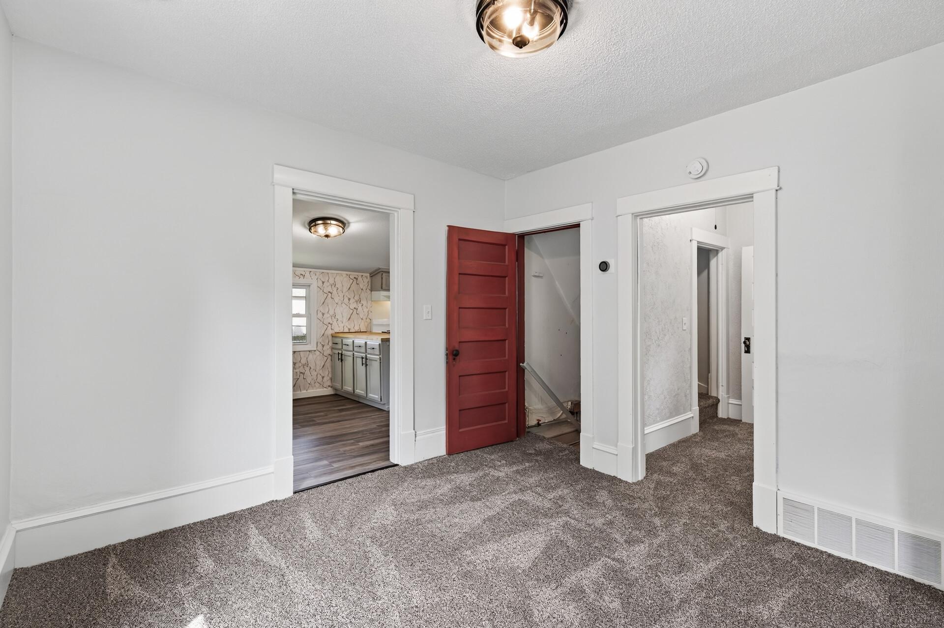 View of Residential at 4227 Humboldt Avenue, Minneapolis MN 55412, Minneapolis (14 of 31) - Mike Wilen | Minnesota Team Real Estate