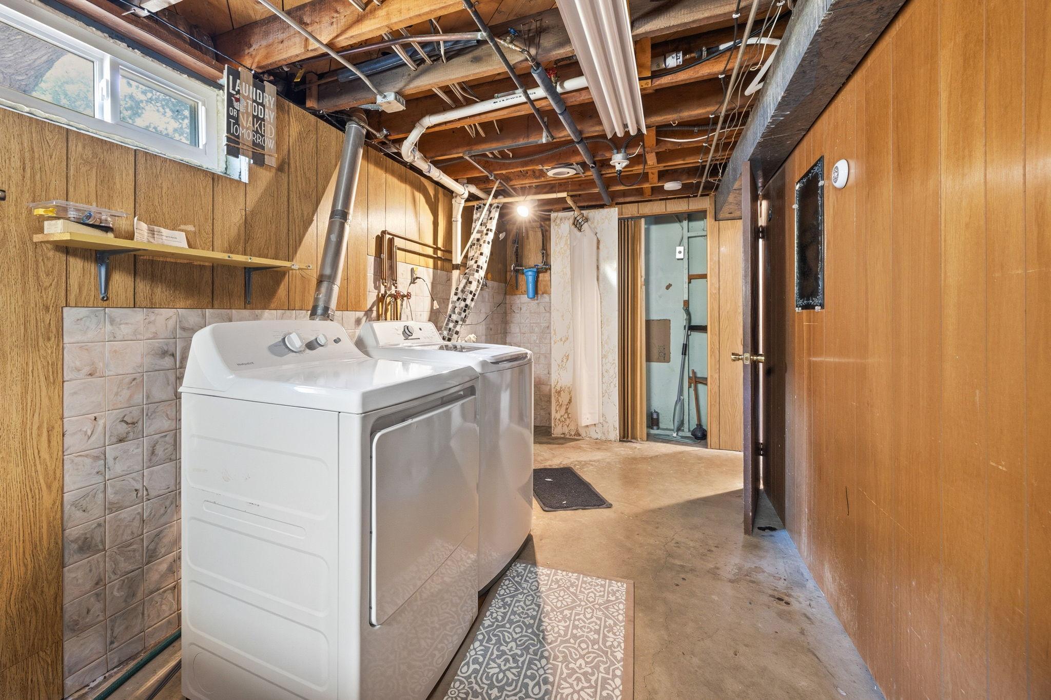 View of Residential at 821 Sterling Street, Maplewood MN 55119, Maplewood (17 of 22) - Mike Wilen | Minnesota Team Real Estate