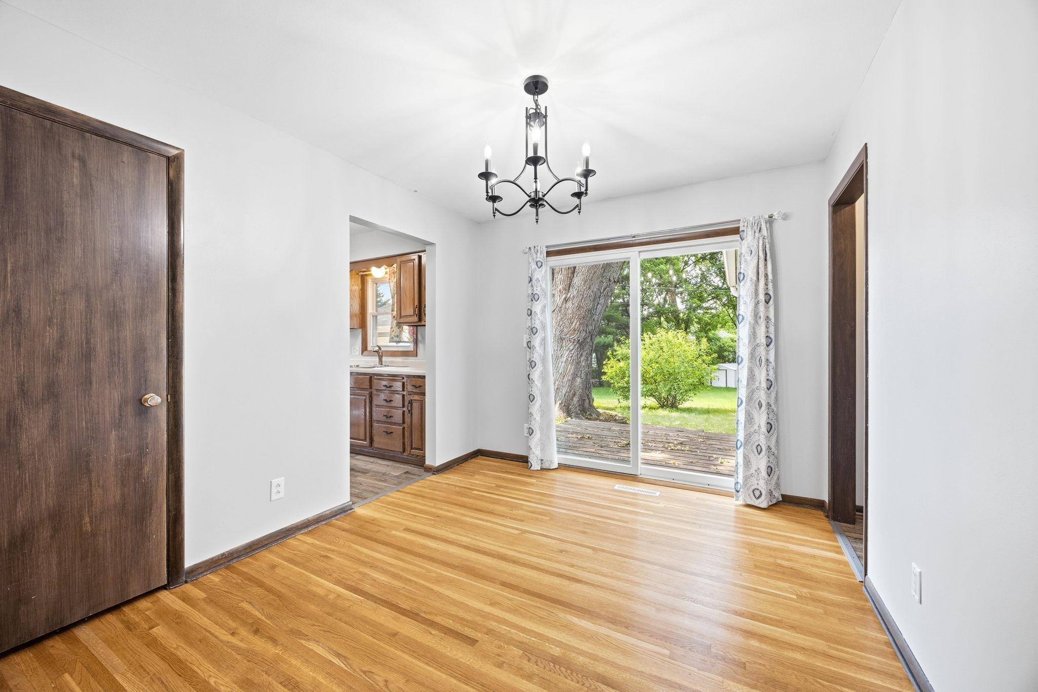 View of Residential at 821 Sterling Street, Maplewood MN 55119, Maplewood (9 of 22) - Mike Wilen | Minnesota Team Real Estate