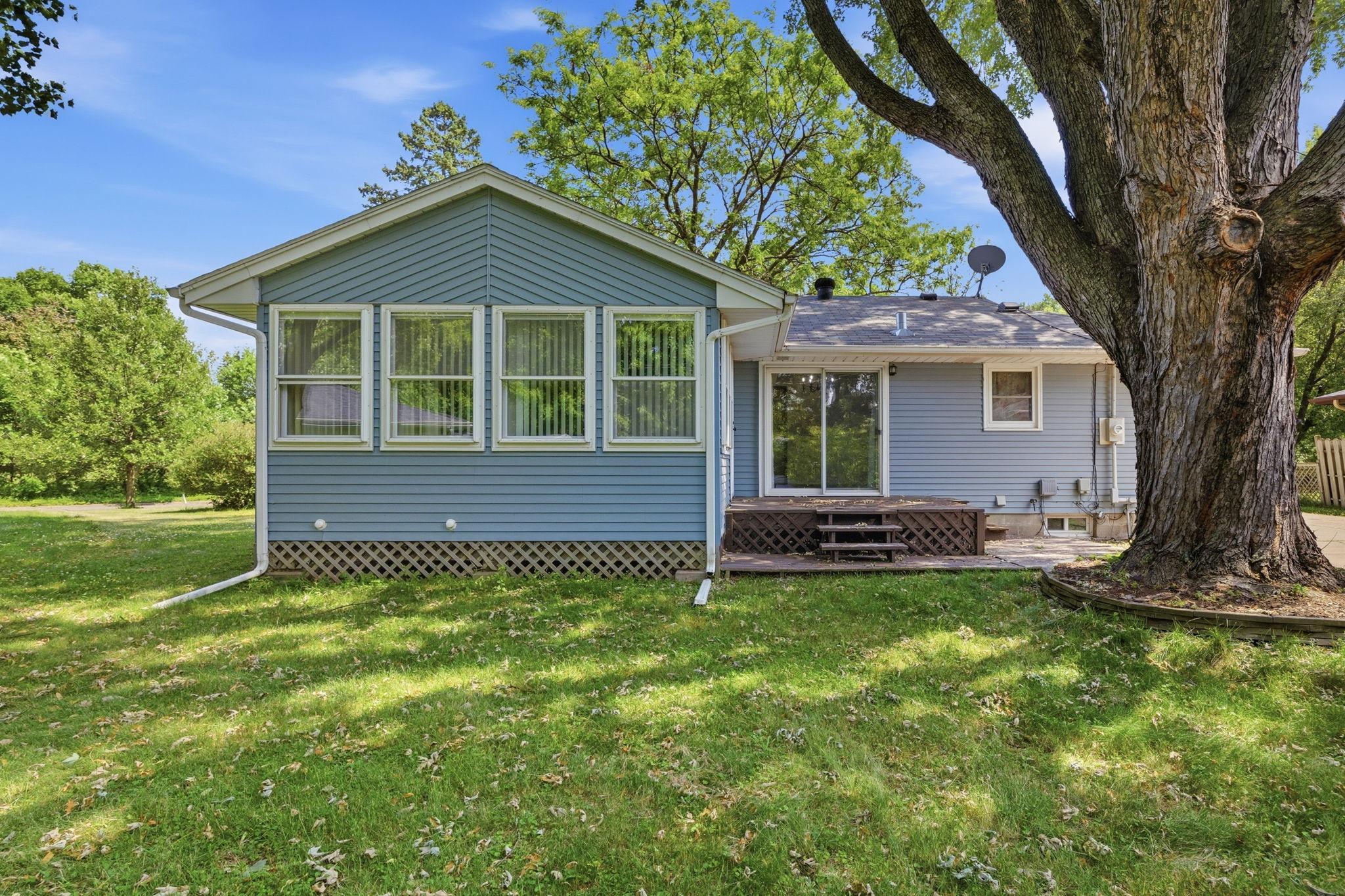 View of Residential at 821 Sterling Street, Maplewood MN 55119, Maplewood (20 of 22) - Mike Wilen | Minnesota Team Real Estate