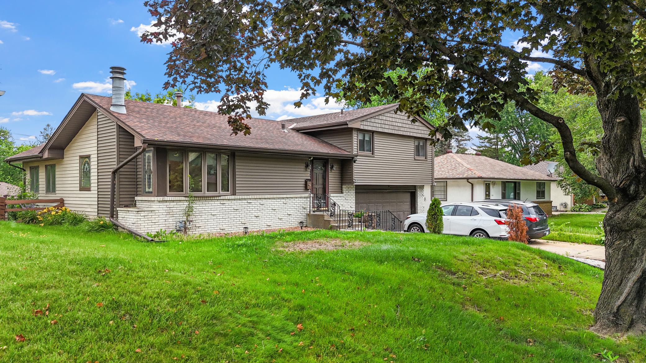 View of Residential at 4246 Royce Street, Columbia Heights MN 55421, Columbia Heights (22 of 23) - Mike Wilen | Minnesota Team Real Estate