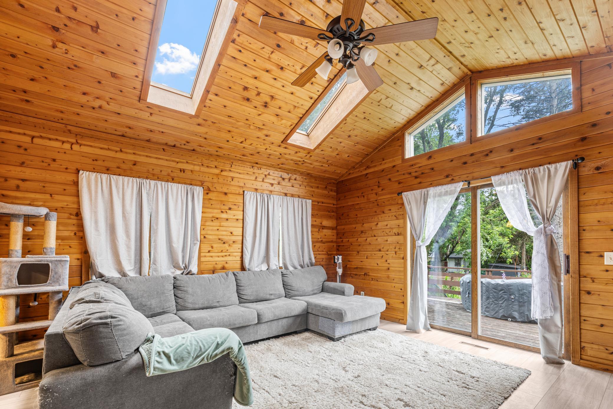 View of Residential at 4246 Royce Street, Columbia Heights MN 55421, Columbia Heights (10 of 23) - Mike Wilen | Minnesota Team Real Estate