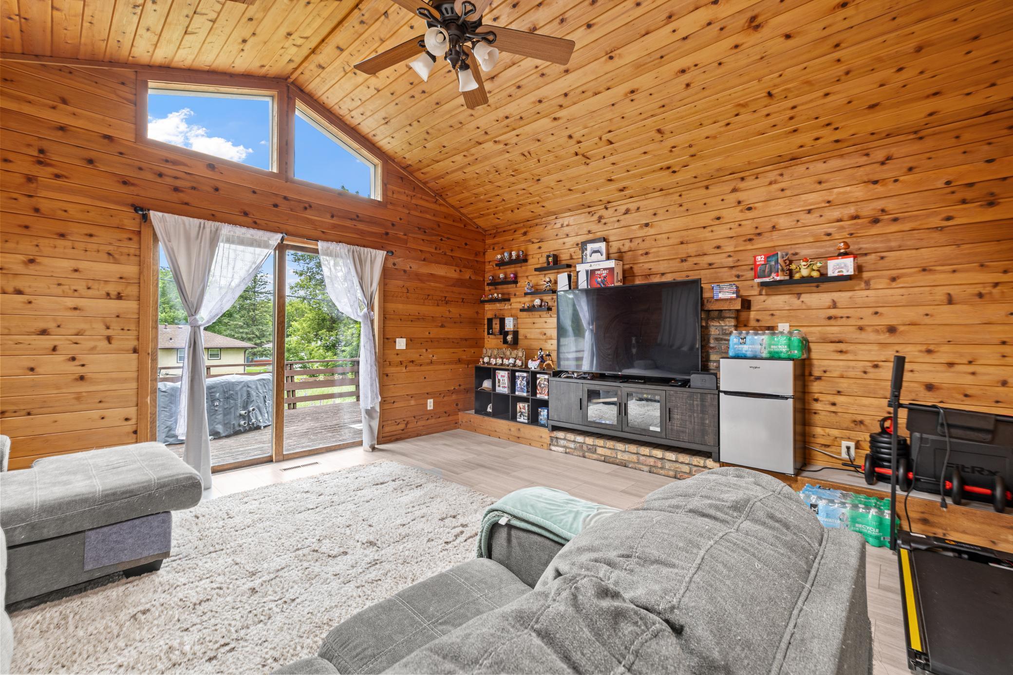 View of Residential at 4246 Royce Street, Columbia Heights MN 55421, Columbia Heights (9 of 23) - Mike Wilen | Minnesota Team Real Estate