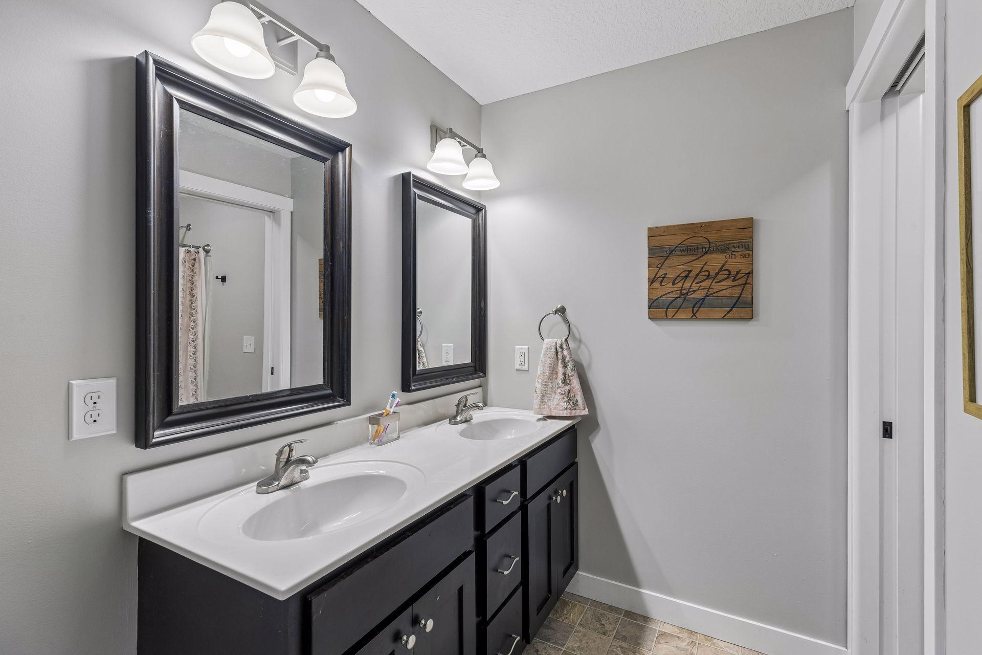 View of Residential at 1173 Rosemary Lane, Chaska MN 55318, Chaska (37 of 66) - Mike Wilen | Minnesota Team Real Estate